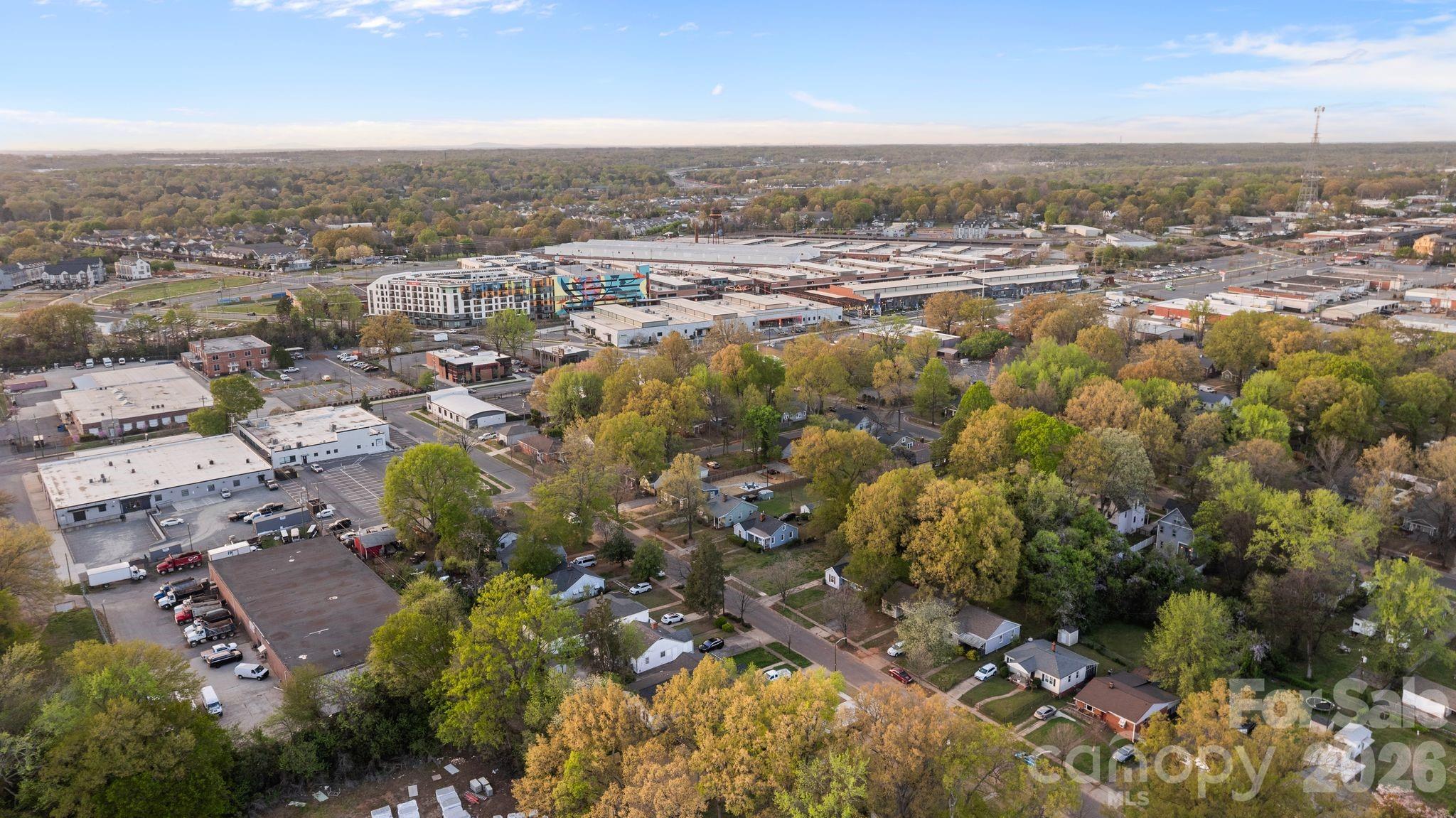 417 Plymouth Avenue — Charlotte