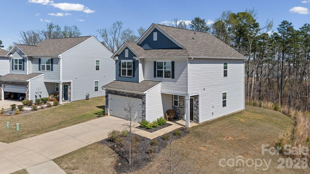 224 Eden Avenue — Mooresville