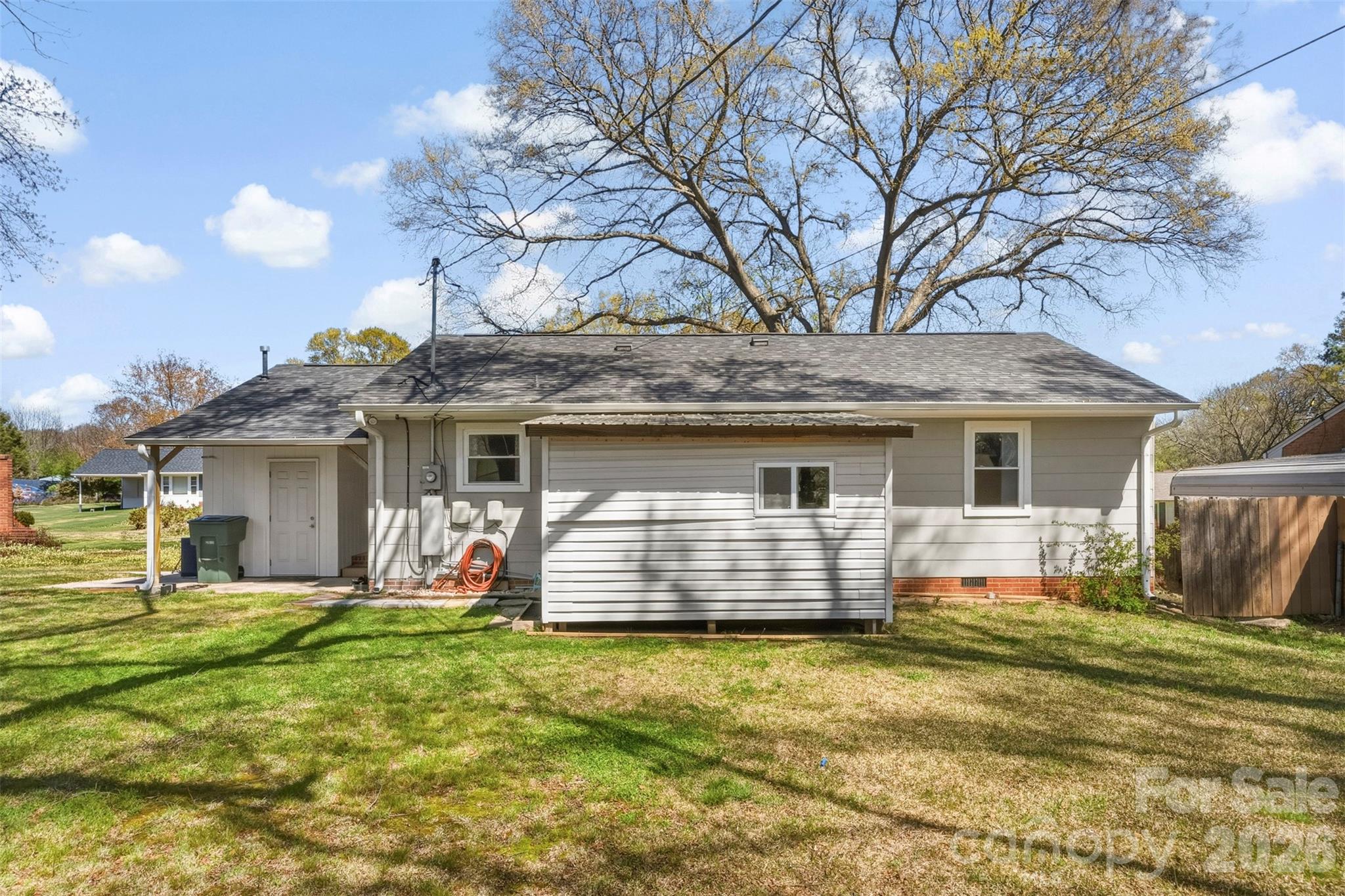 1213 E Park Drive — Gastonia