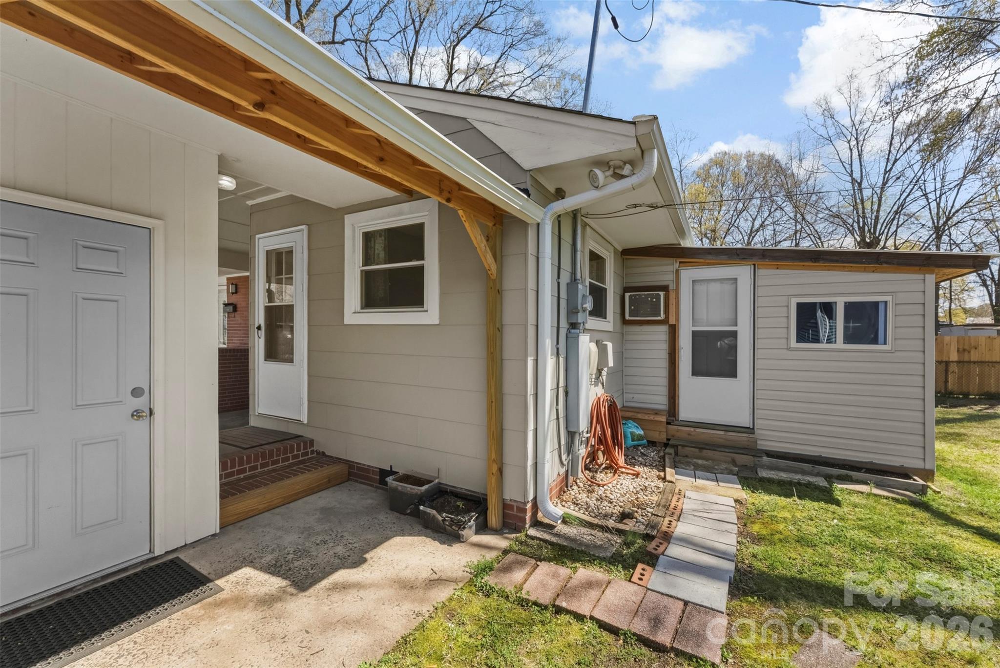 1213 E Park Drive — Gastonia