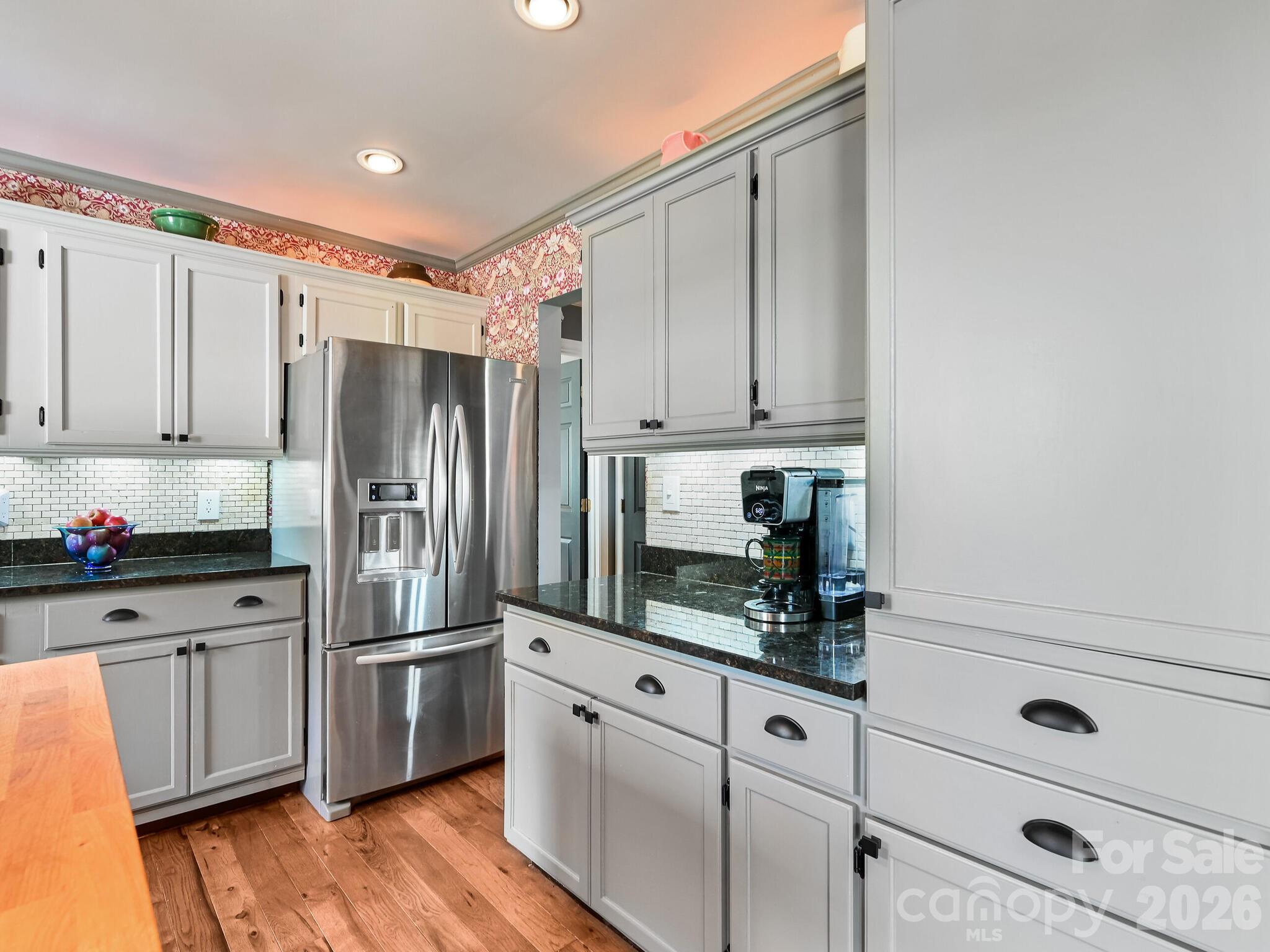 17 Marlwood Court #127 — Asheville