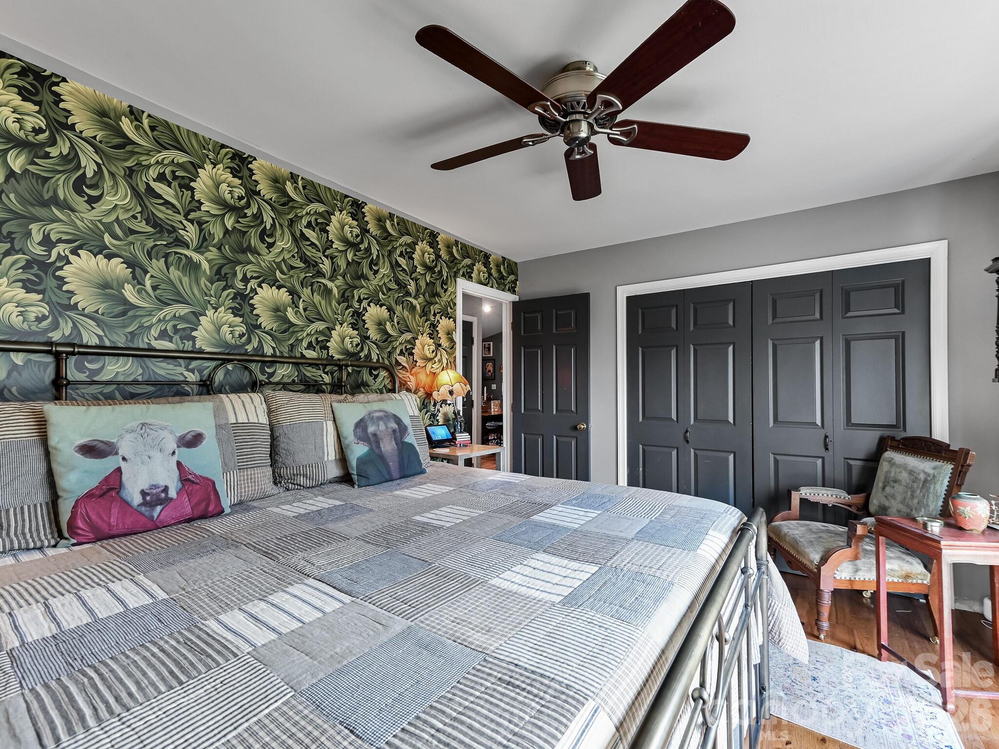 17 Marlwood Court #127 — Asheville