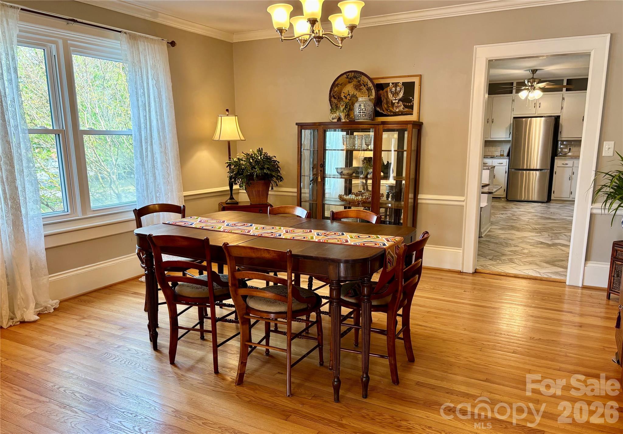 610 E Main Street — Cherryville