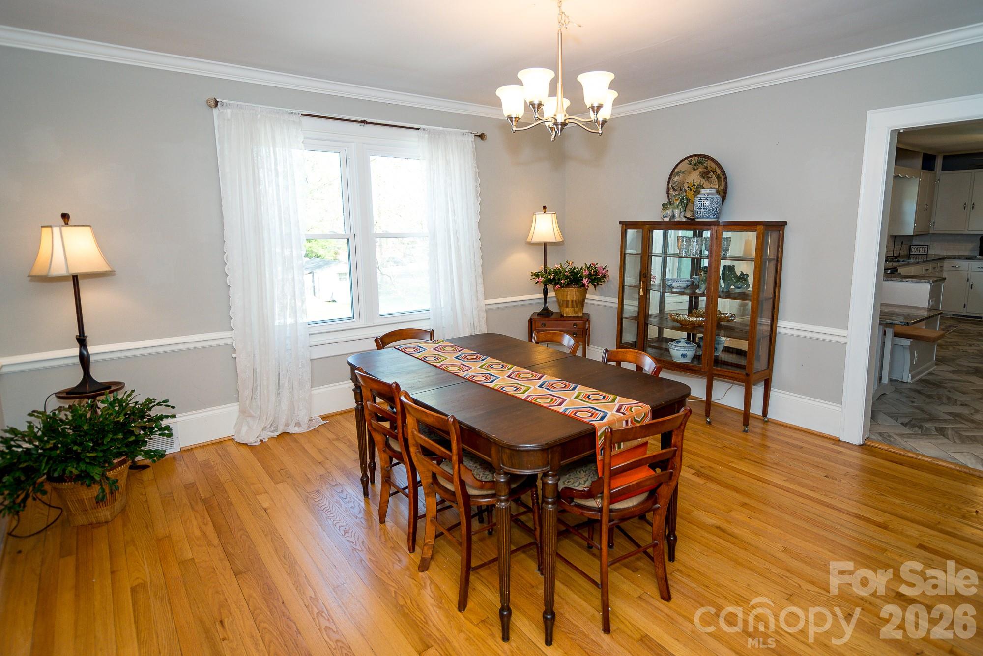 610 E Main Street — Cherryville