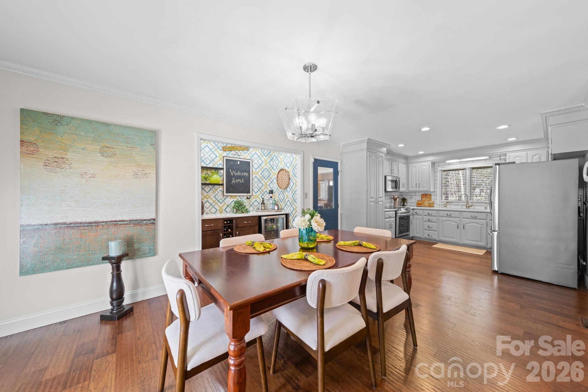 208 Falcon Drive — Concord