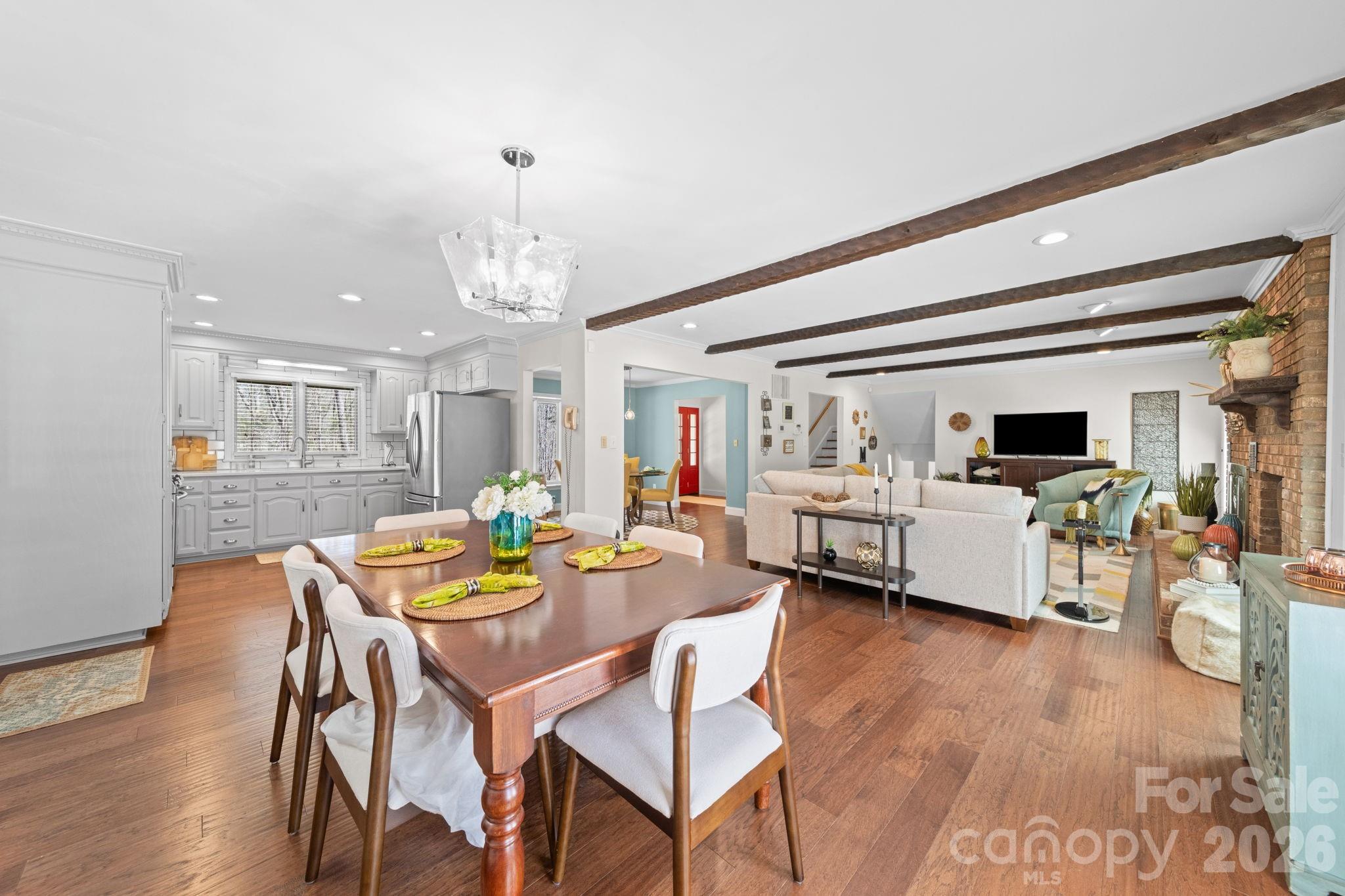 208 Falcon Drive — Concord