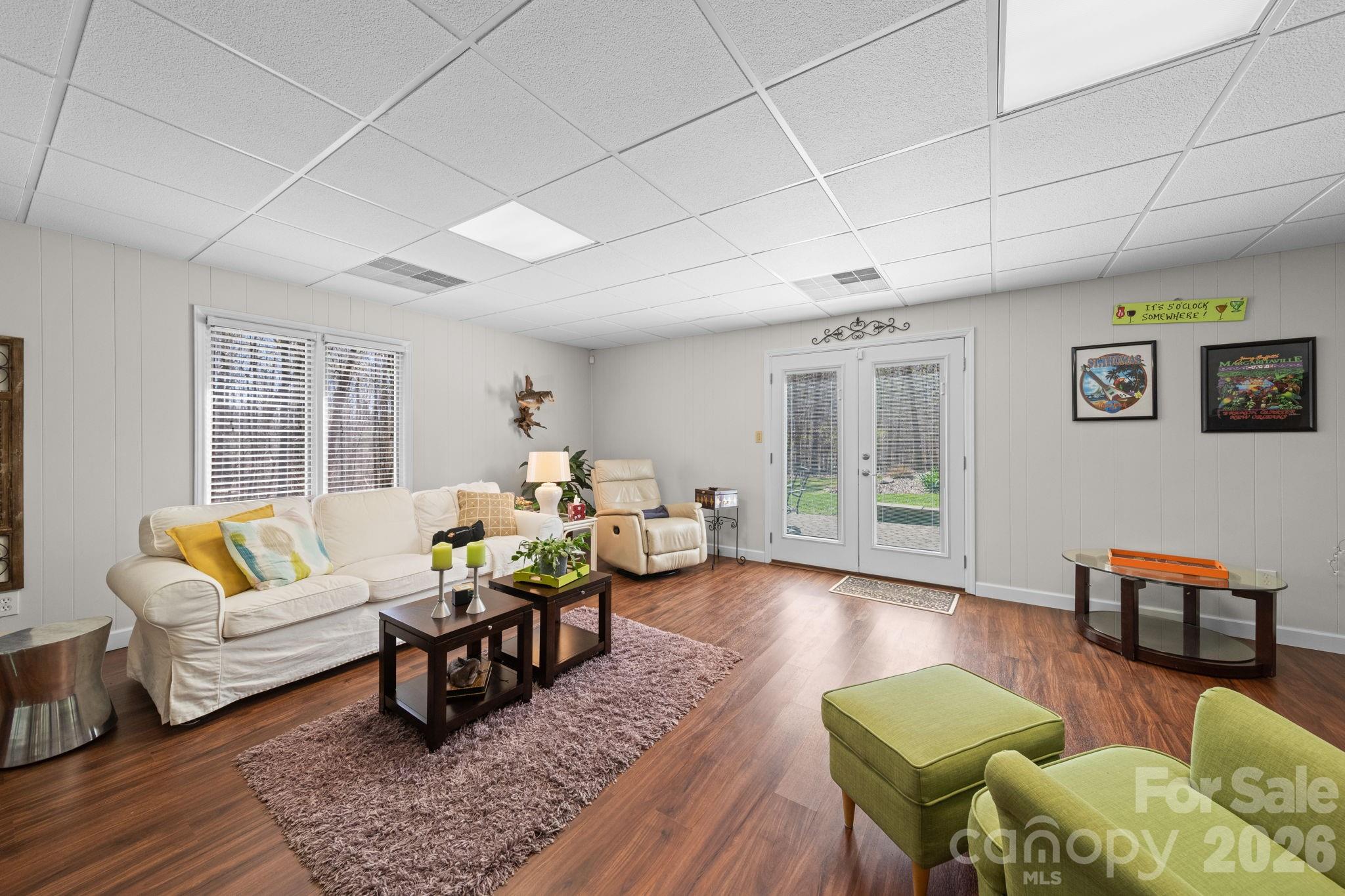 208 Falcon Drive — Concord