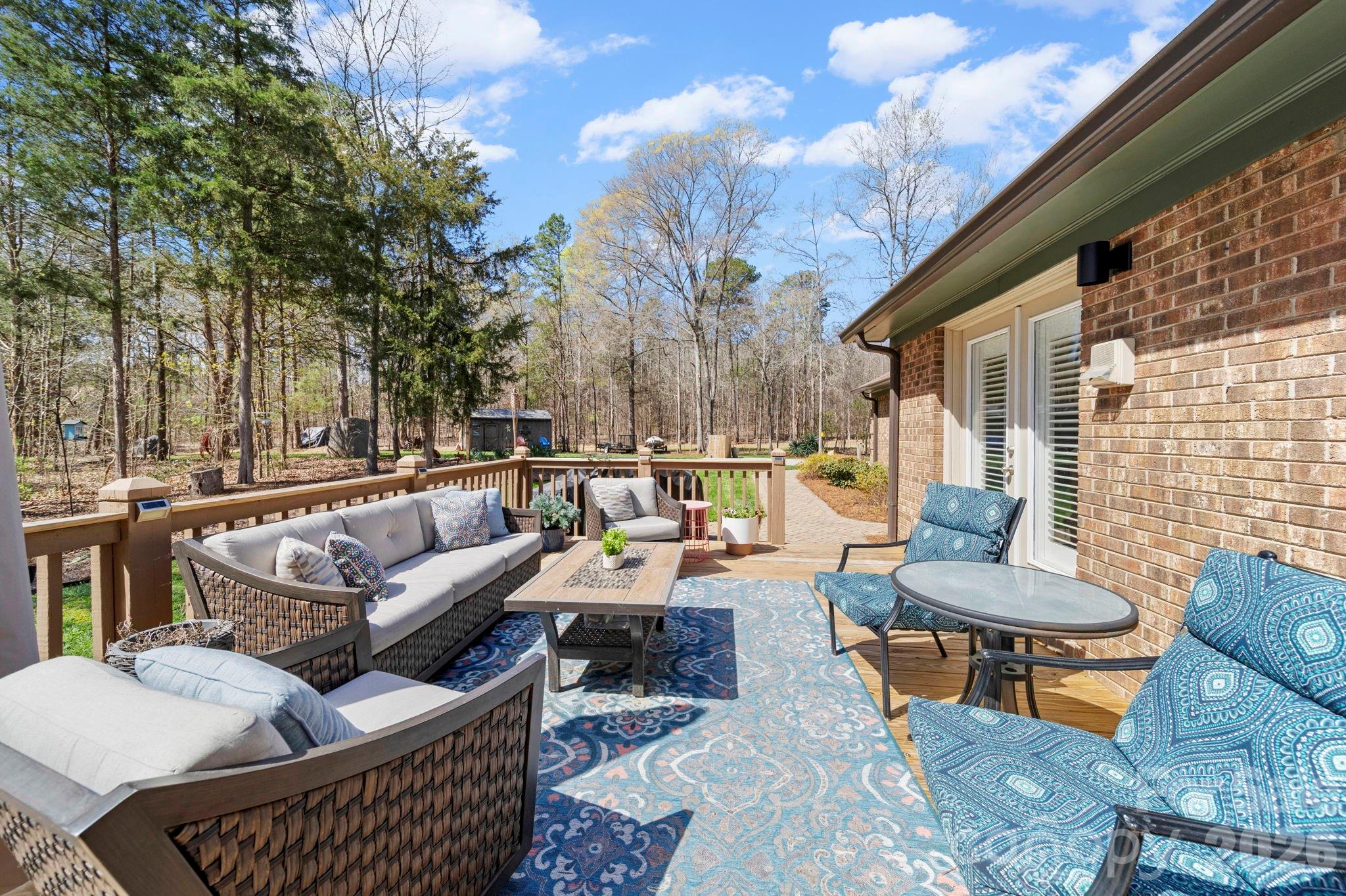 208 Falcon Drive — Concord