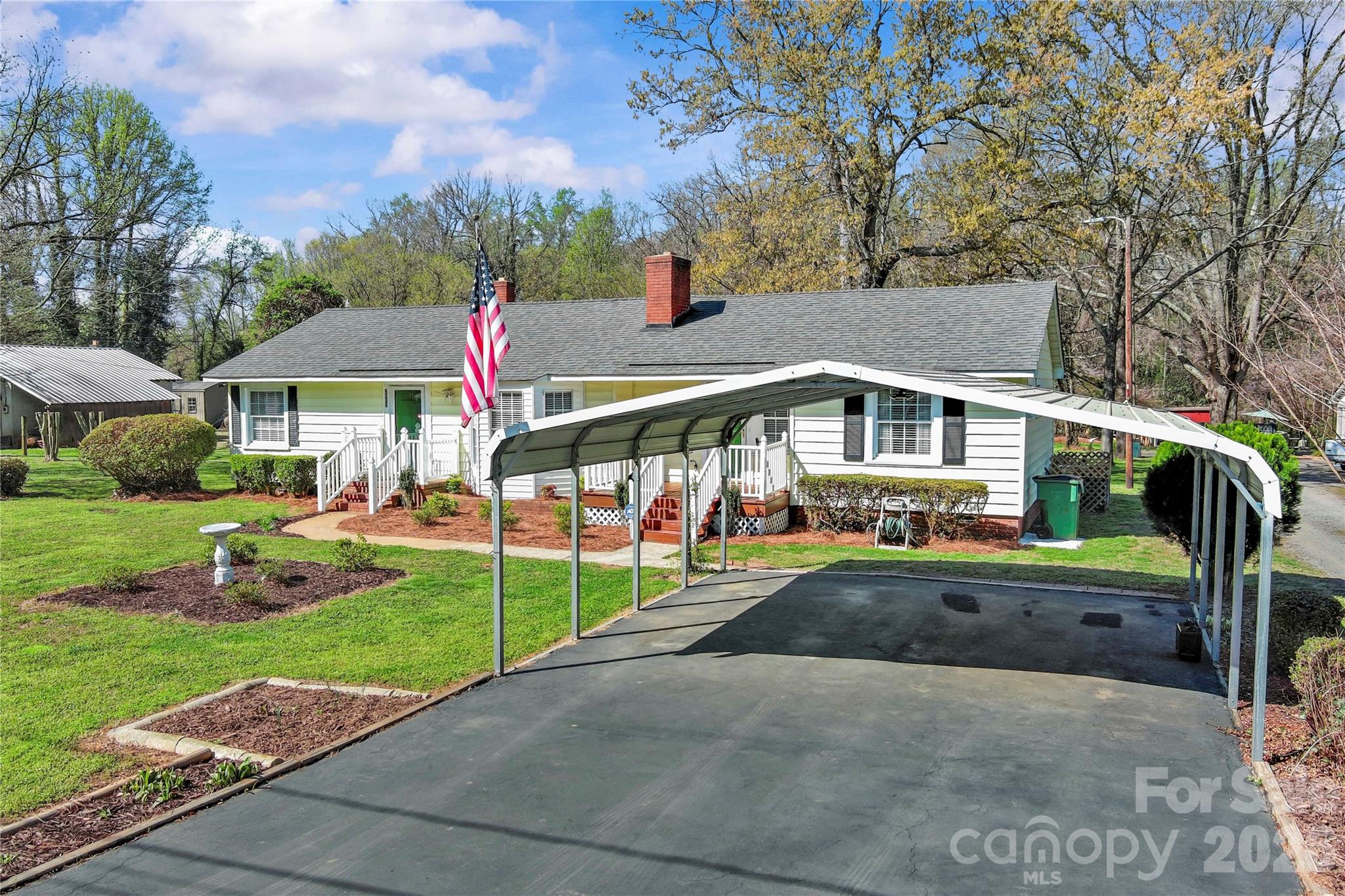 2517 Plum Street — Charlotte