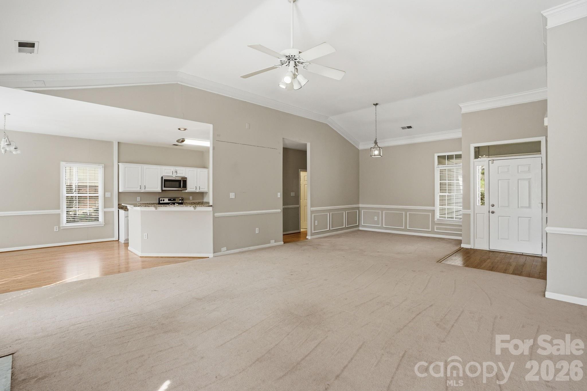 15733 Berryfield Street — Huntersville