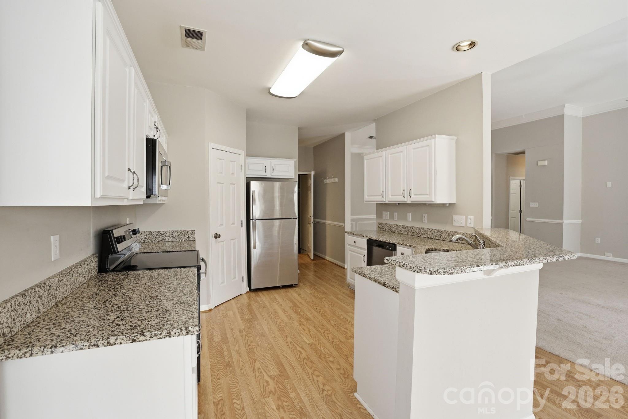 15733 Berryfield Street — Huntersville