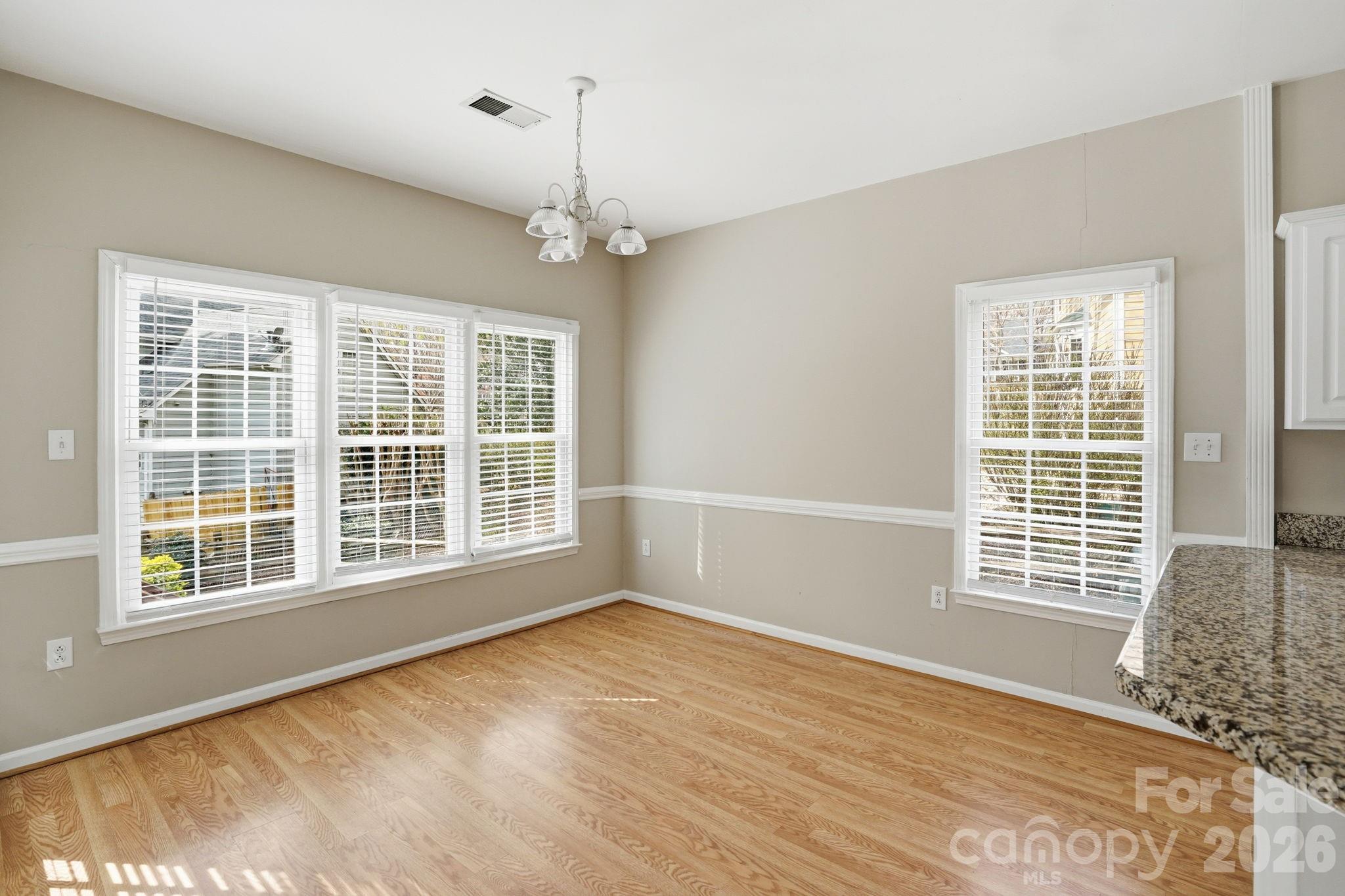 15733 Berryfield Street — Huntersville