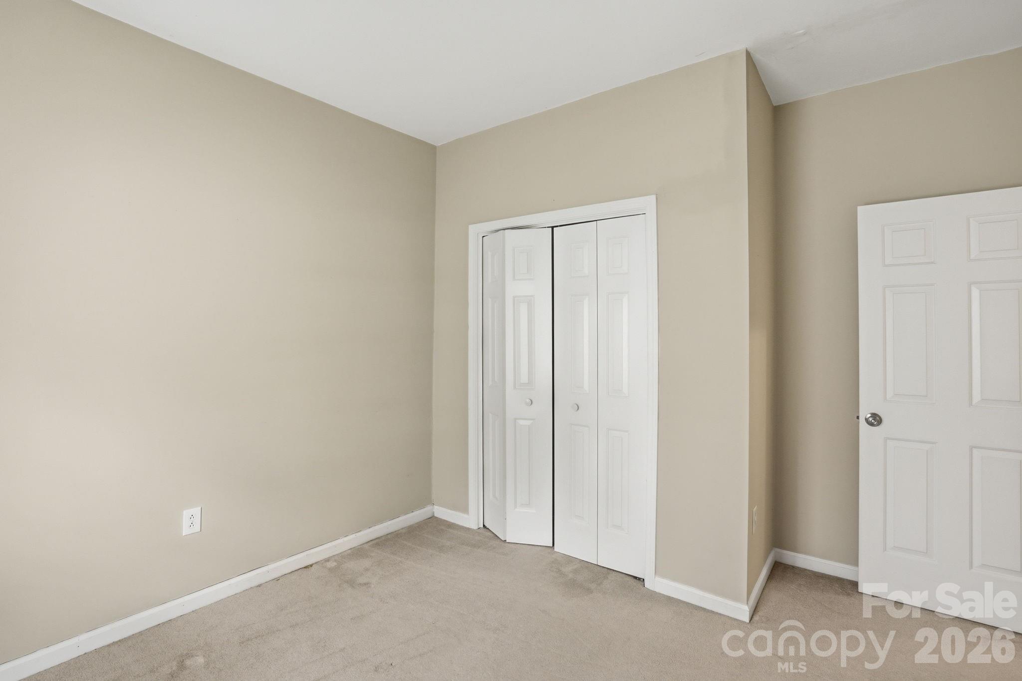 15733 Berryfield Street — Huntersville