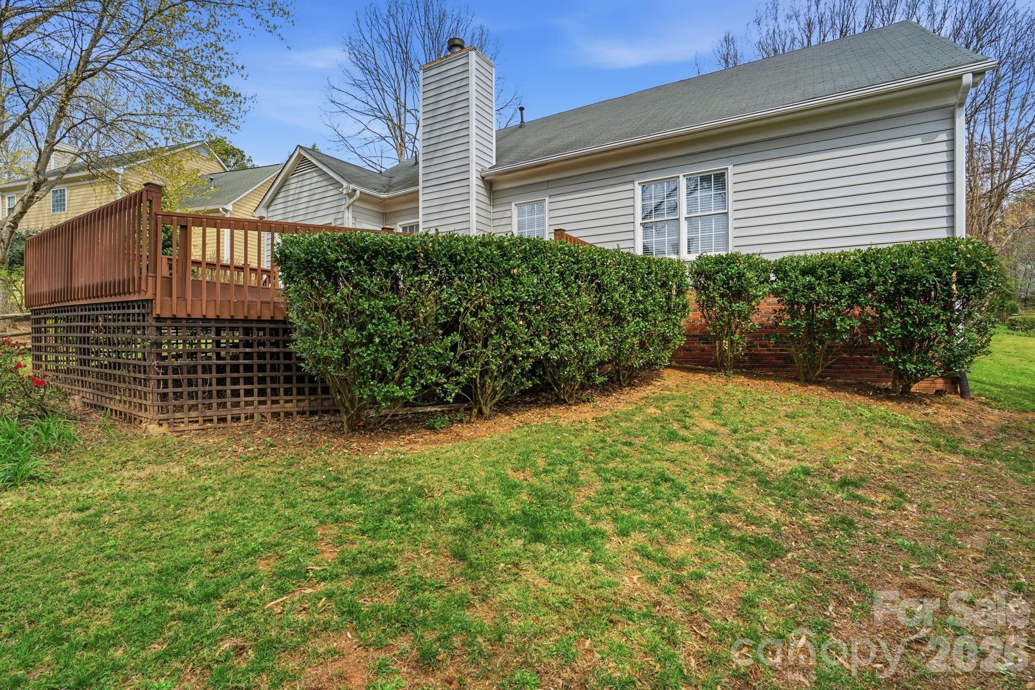 15733 Berryfield Street — Huntersville