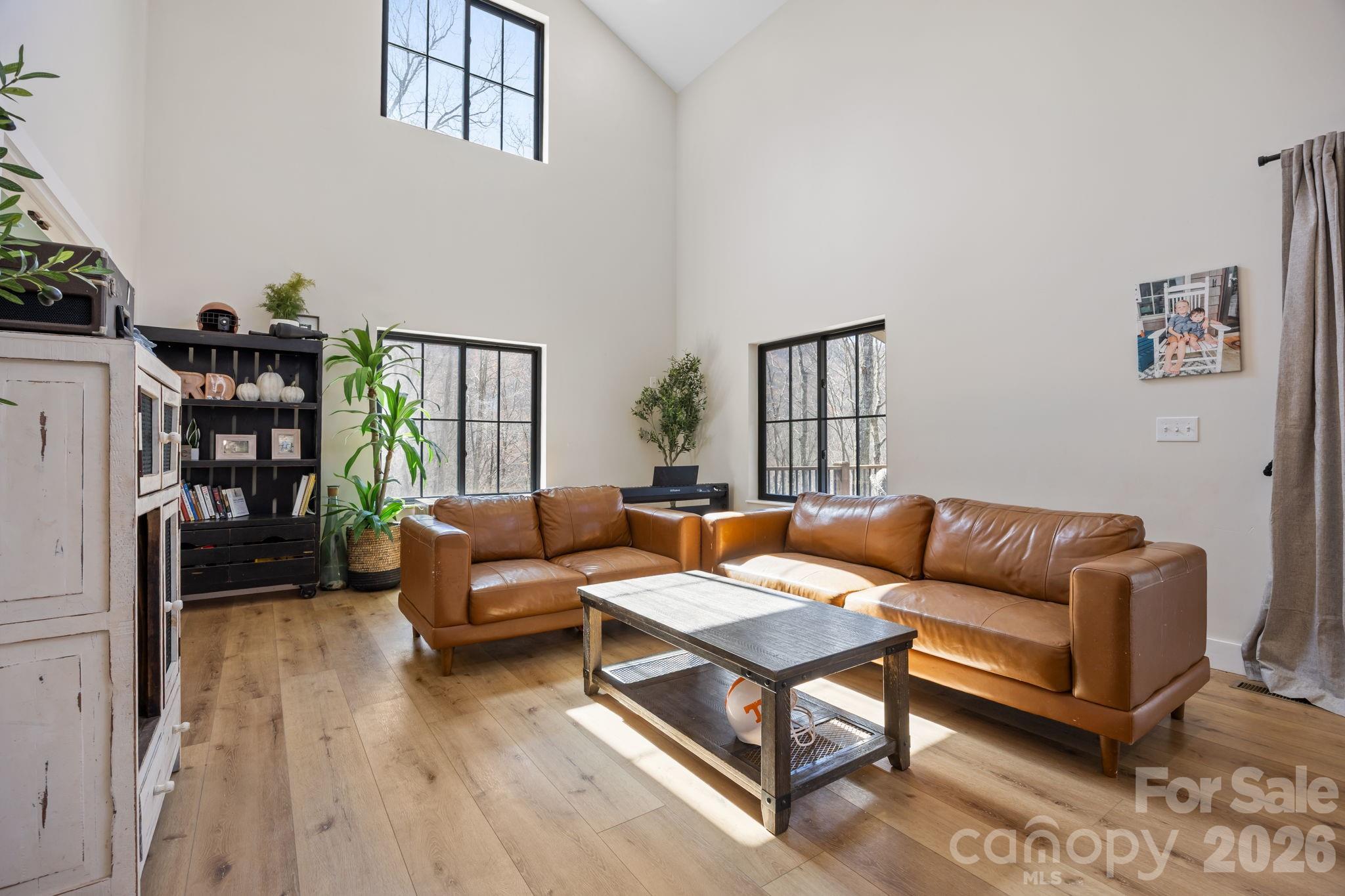 215 Ridgeway Road — Candler