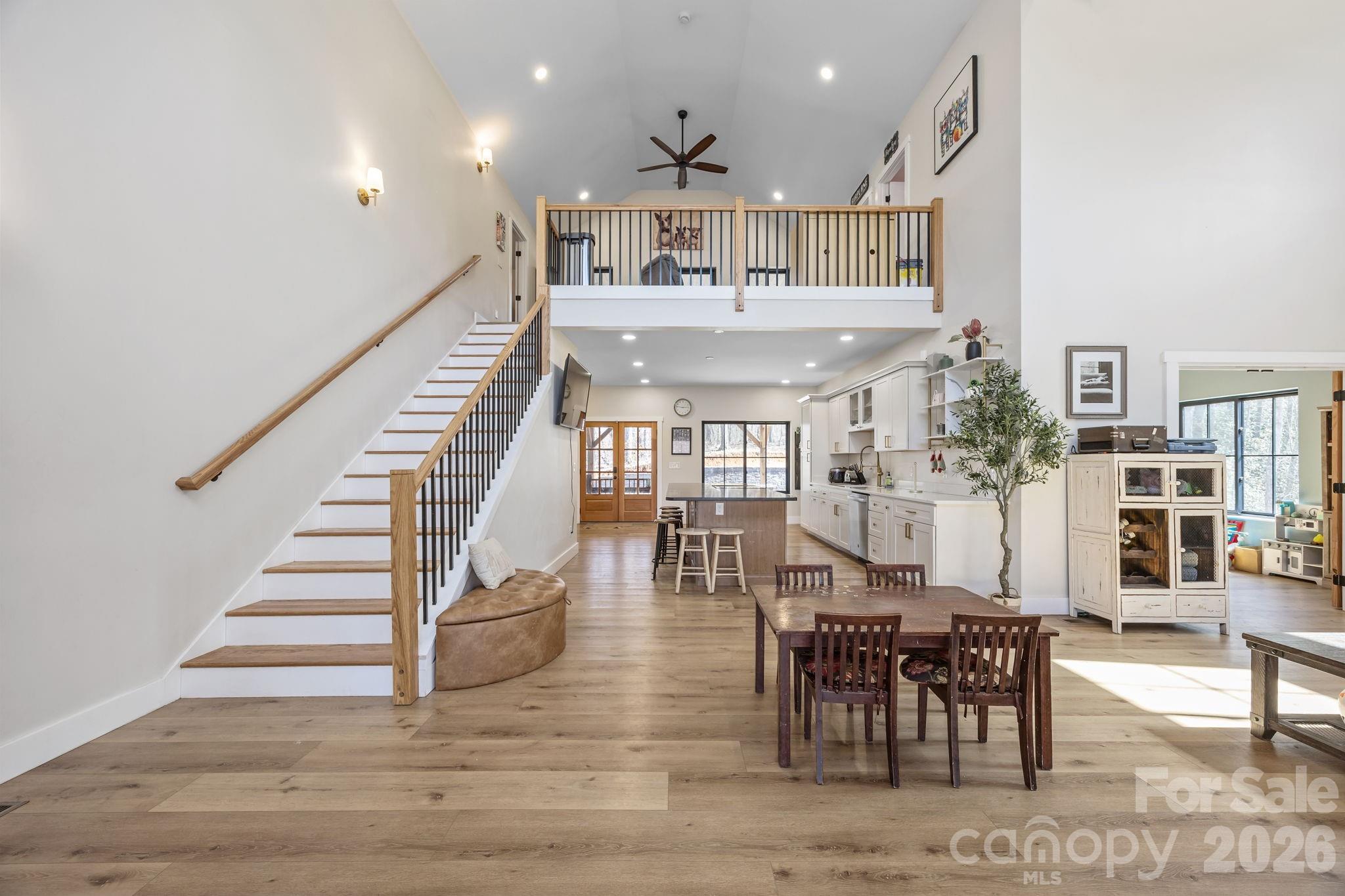 215 Ridgeway Road — Candler