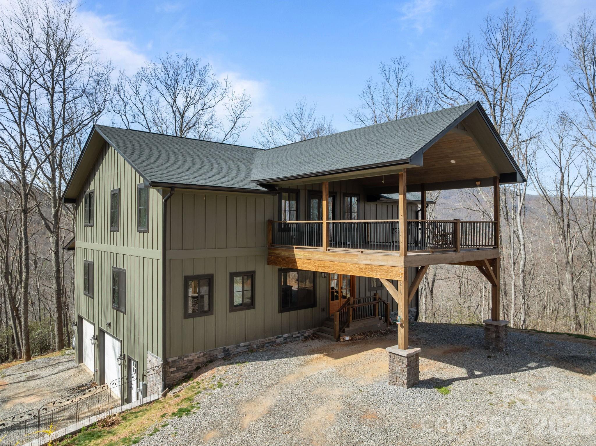 215 Ridgeway Road — Candler