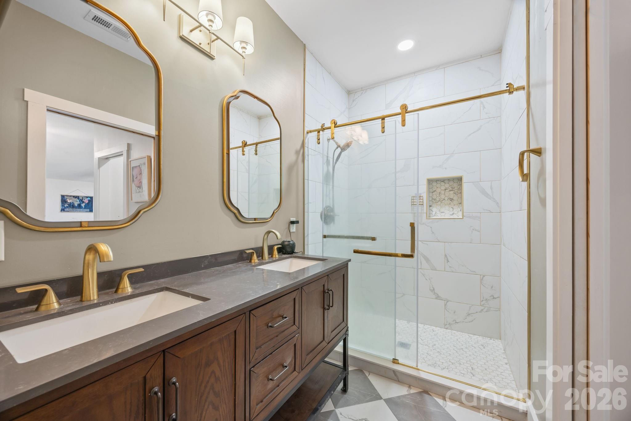 215 Ridgeway Road — Candler