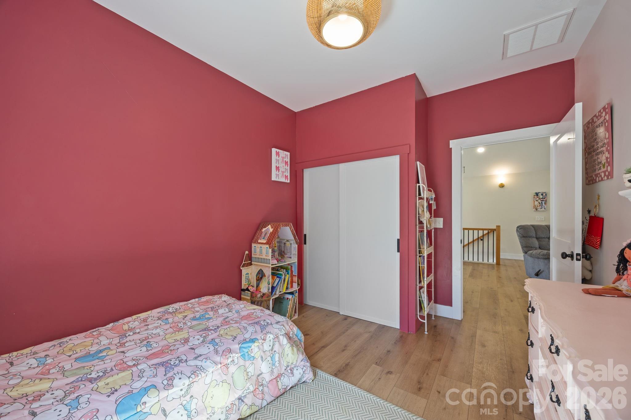 215 Ridgeway Road — Candler