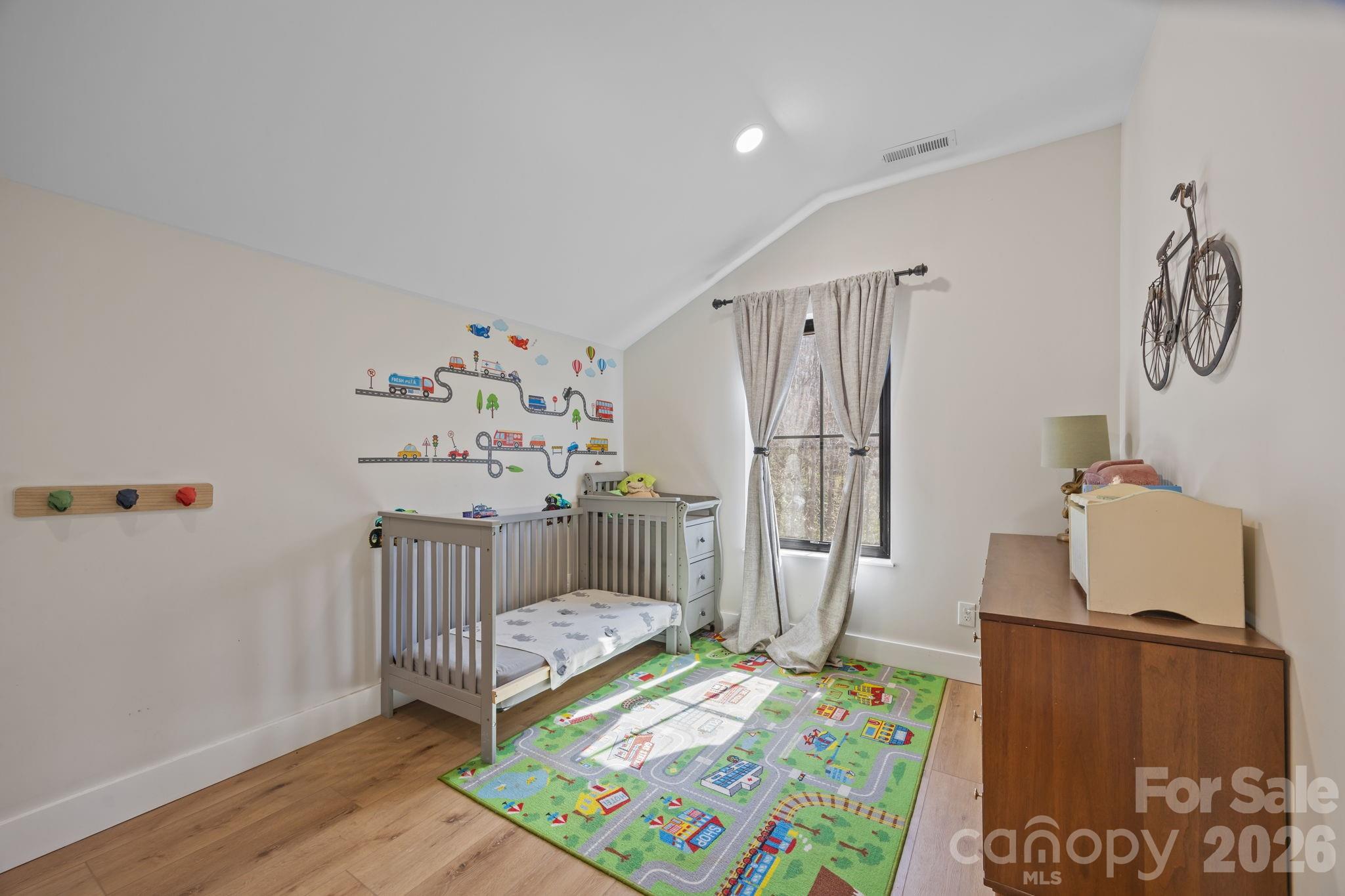 215 Ridgeway Road — Candler