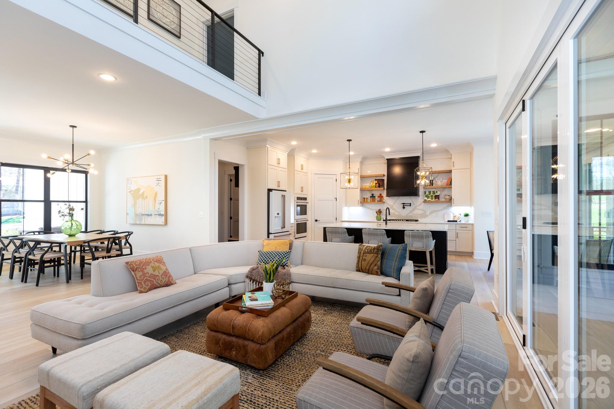 124 Direct Drive — Mooresville