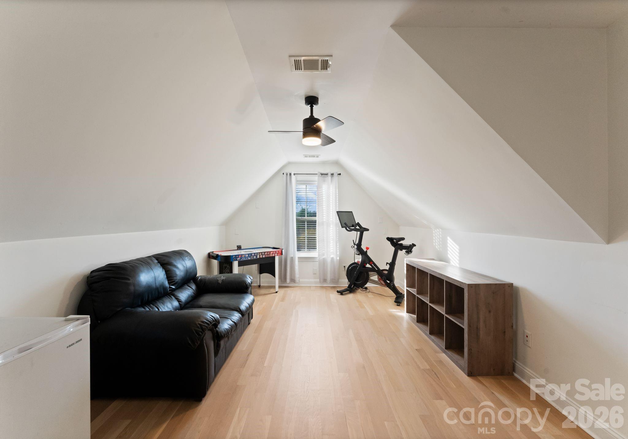 706 King Fredrick Lane — Concord