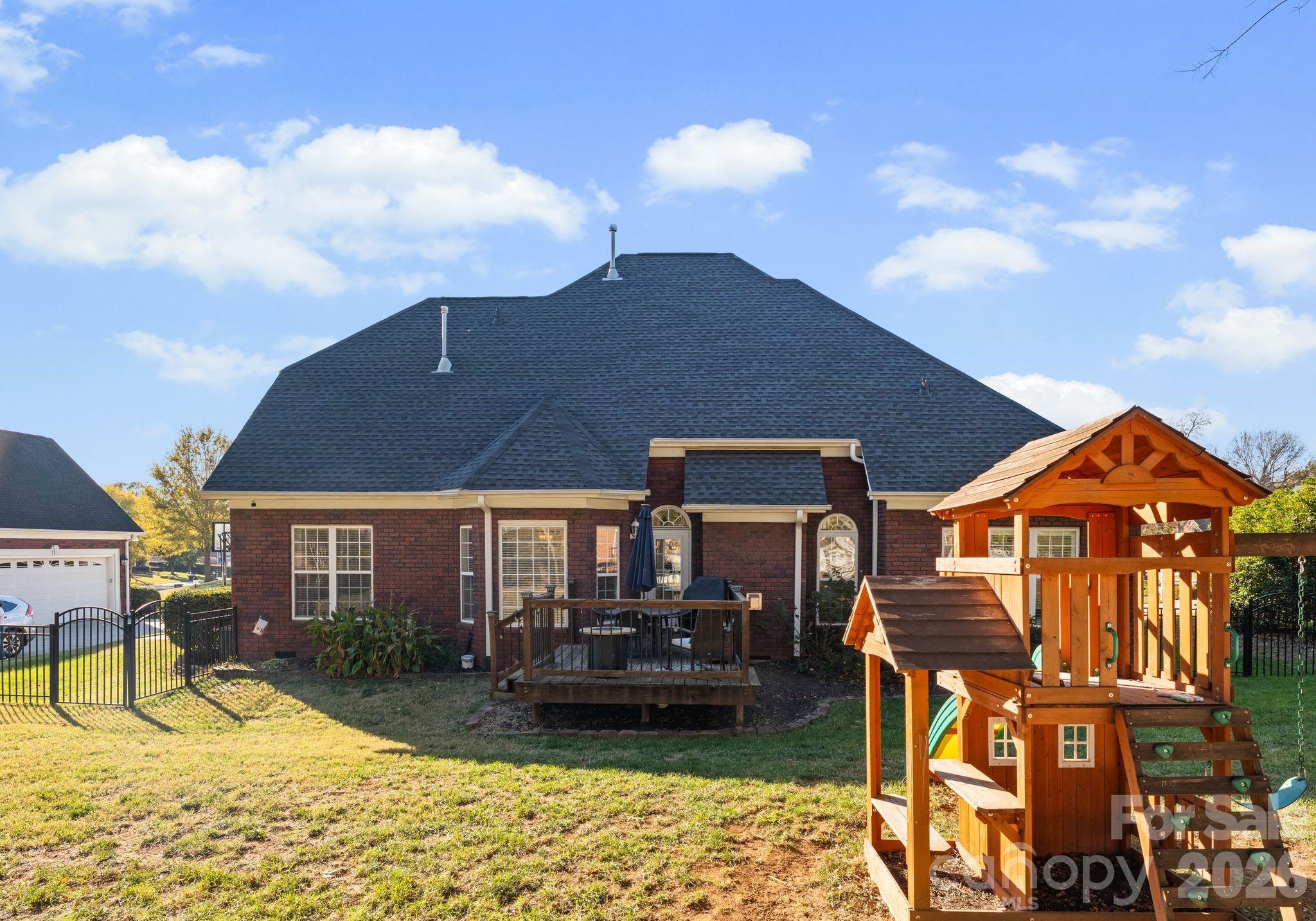 706 King Fredrick Lane — Concord