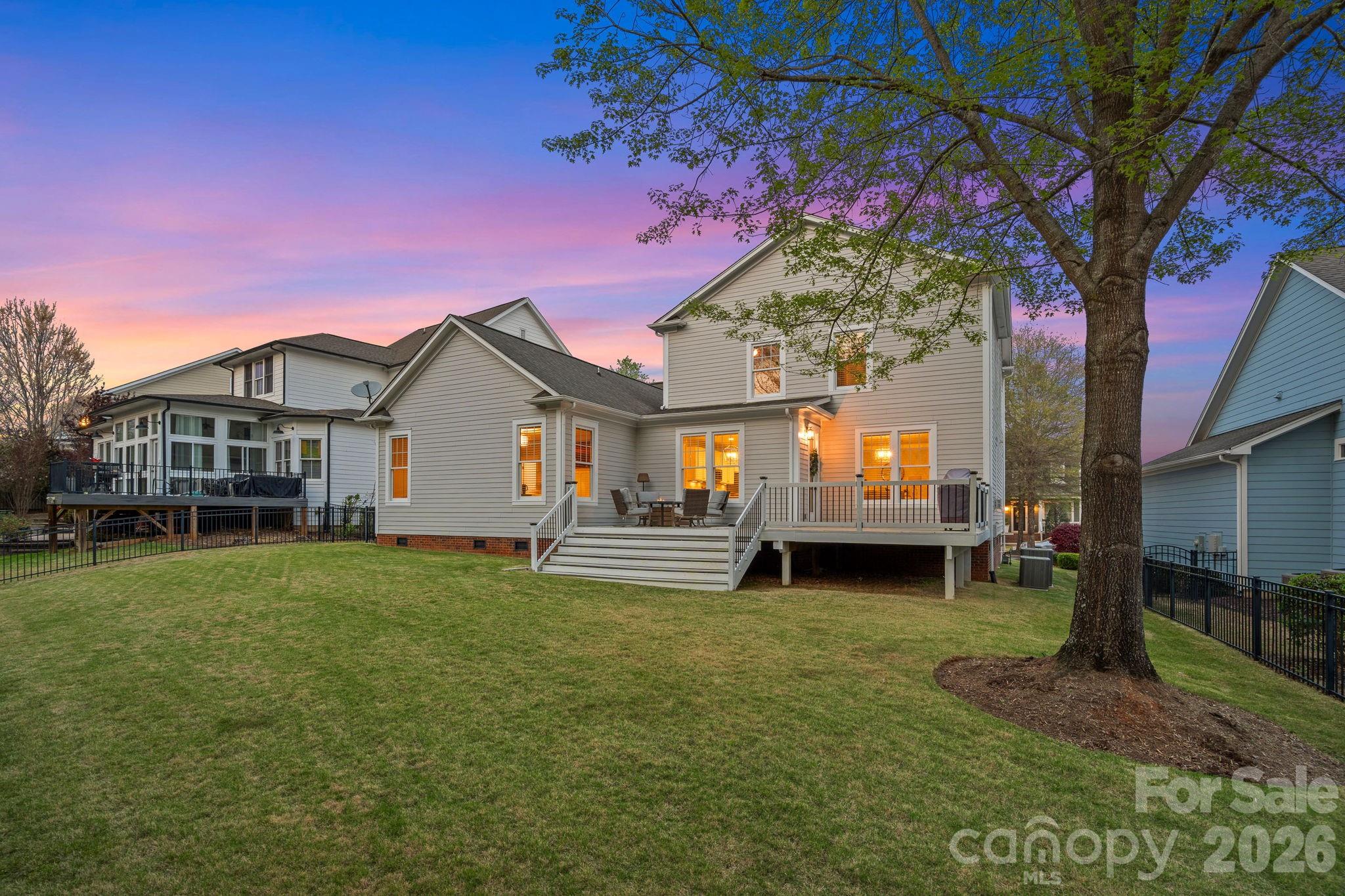 5595 Morris Hunt Drive — Fort Mill
