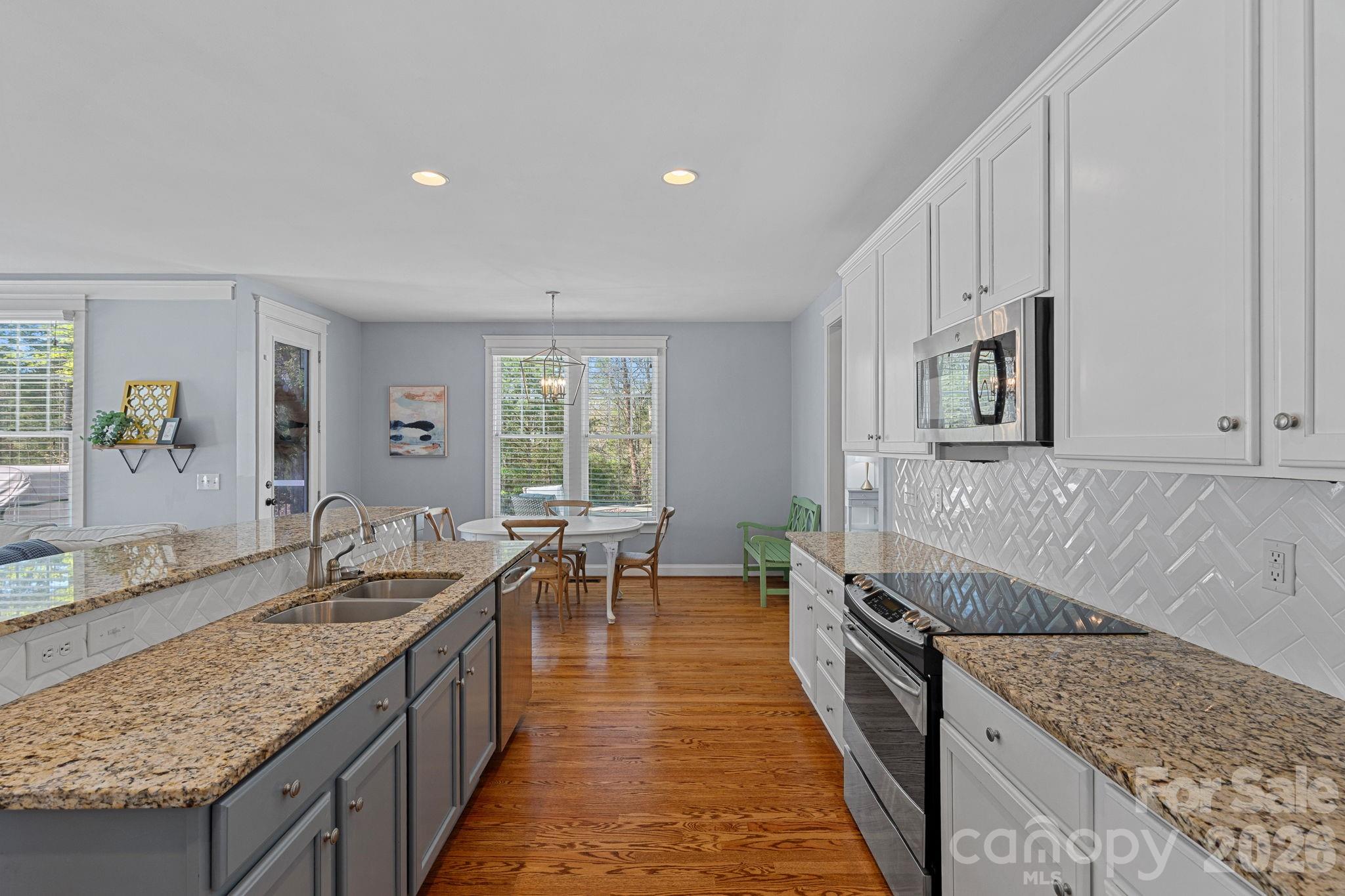 5595 Morris Hunt Drive — Fort Mill