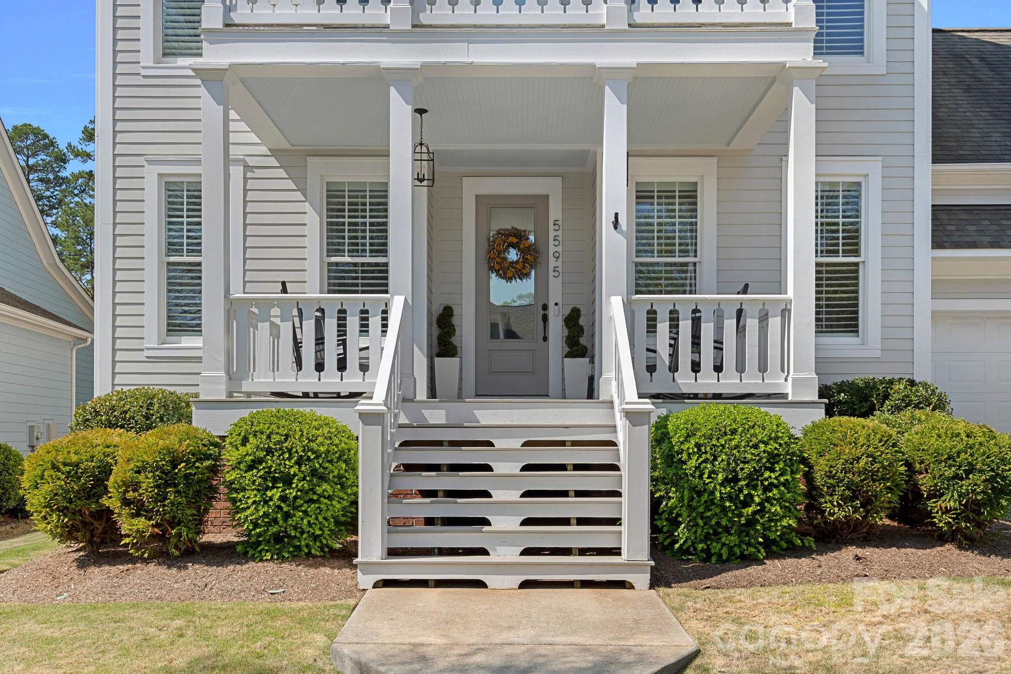 5595 Morris Hunt Drive — Fort Mill