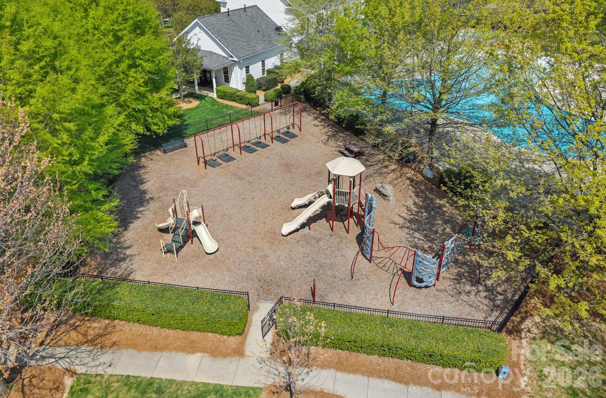 5595 Morris Hunt Drive — Fort Mill