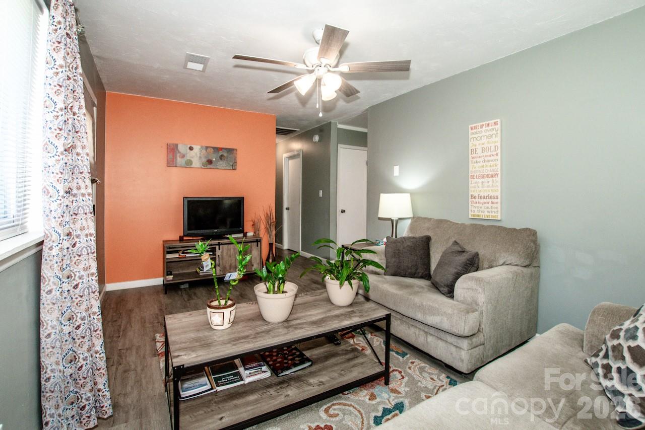 269 Mountview Drive — Mocksville