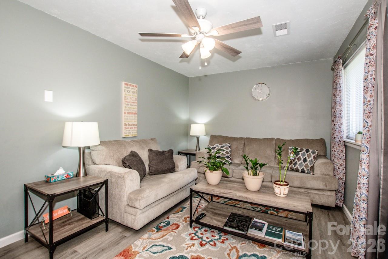 269 Mountview Drive — Mocksville