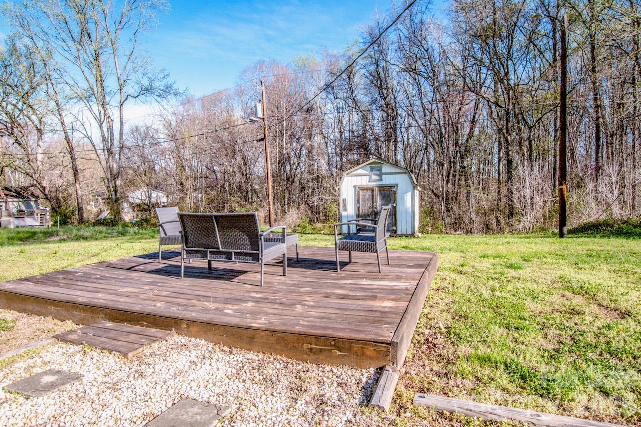 269 Mountview Drive — Mocksville