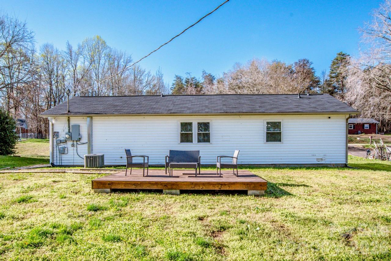 269 Mountview Drive — Mocksville