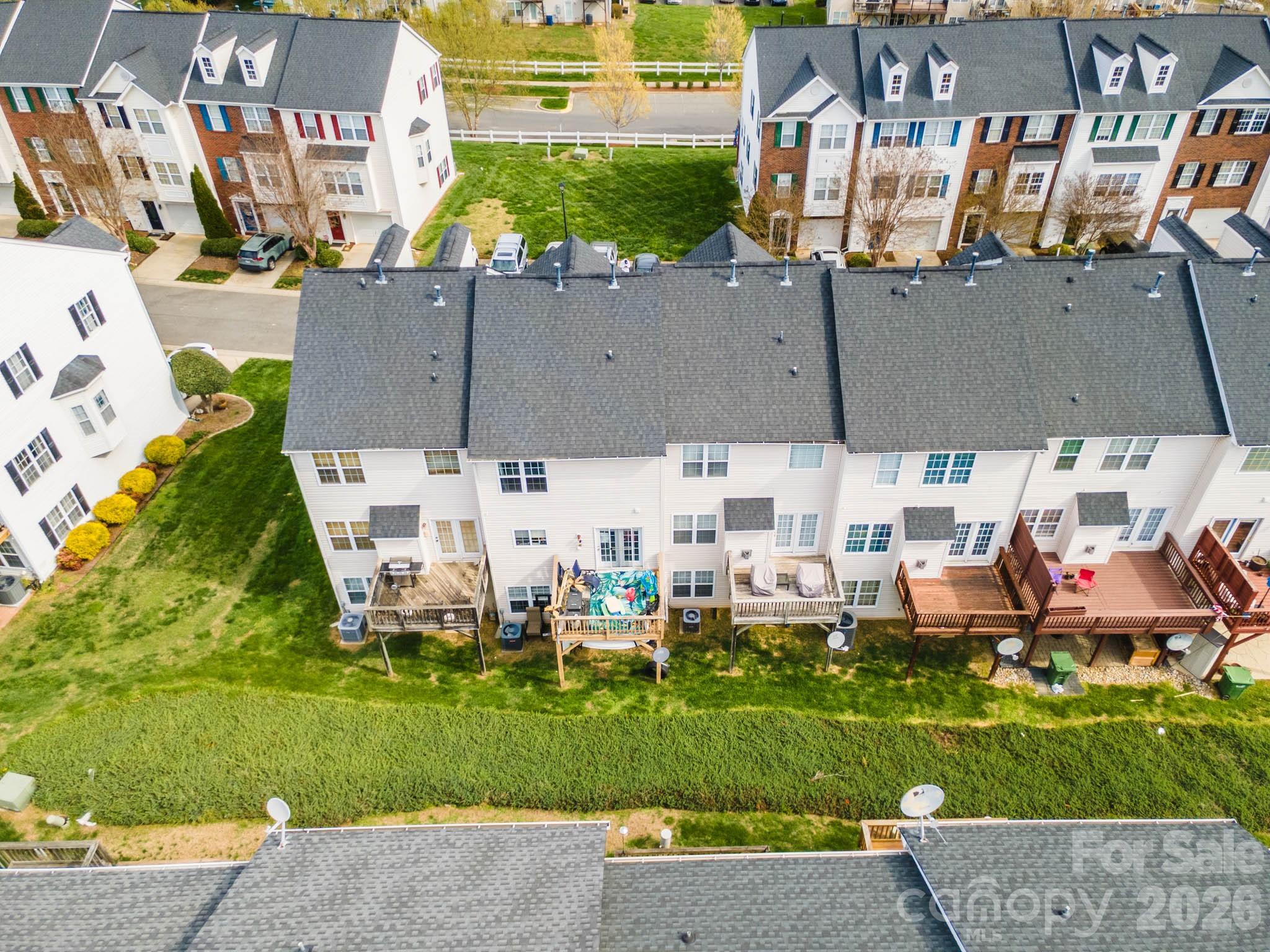 128 Rock Ridge Lane — Mount Holly