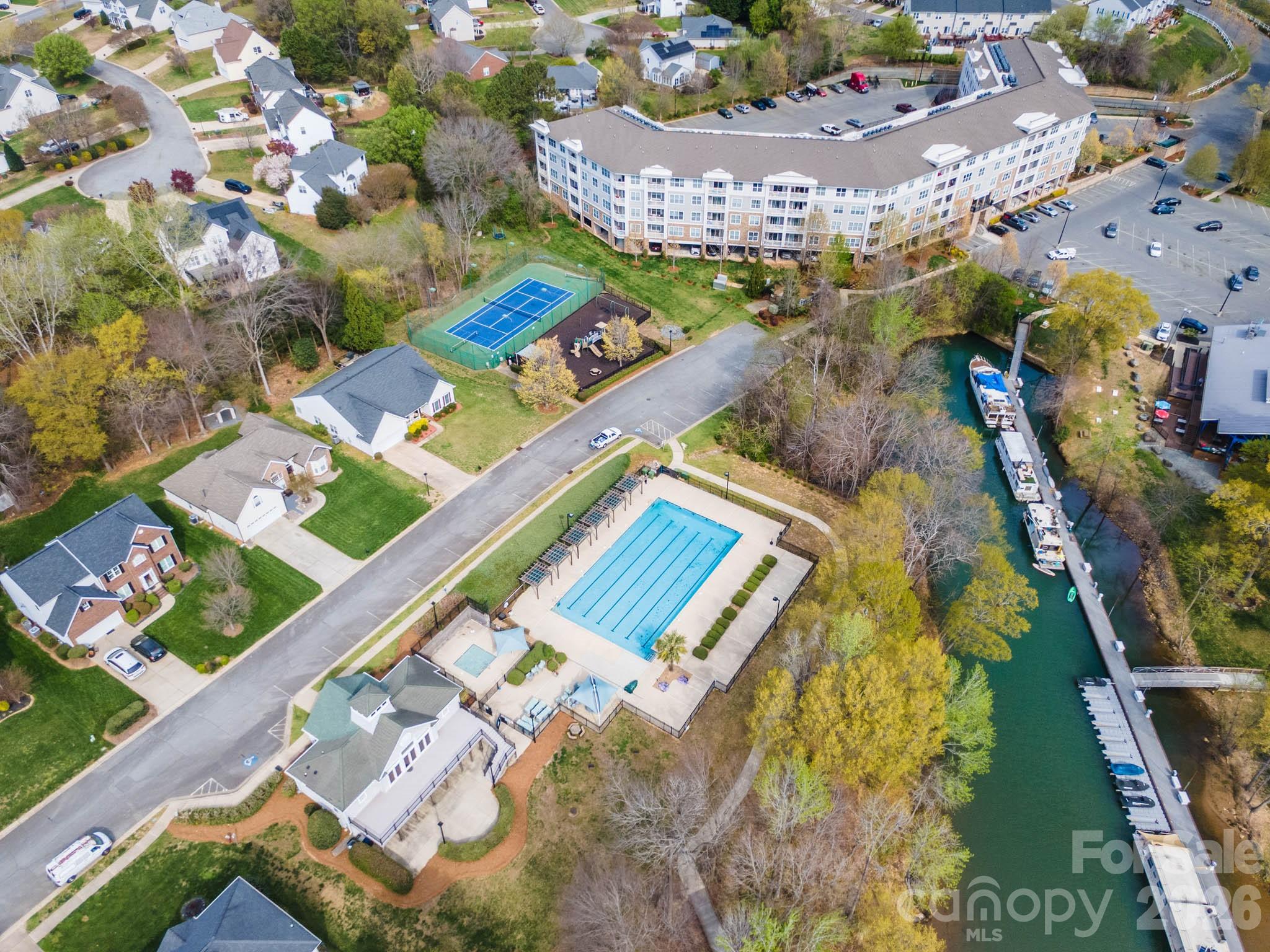 128 Rock Ridge Lane — Mount Holly