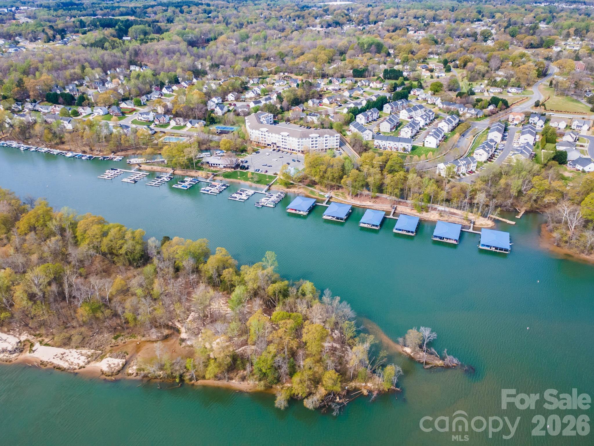 128 Rock Ridge Lane — Mount Holly