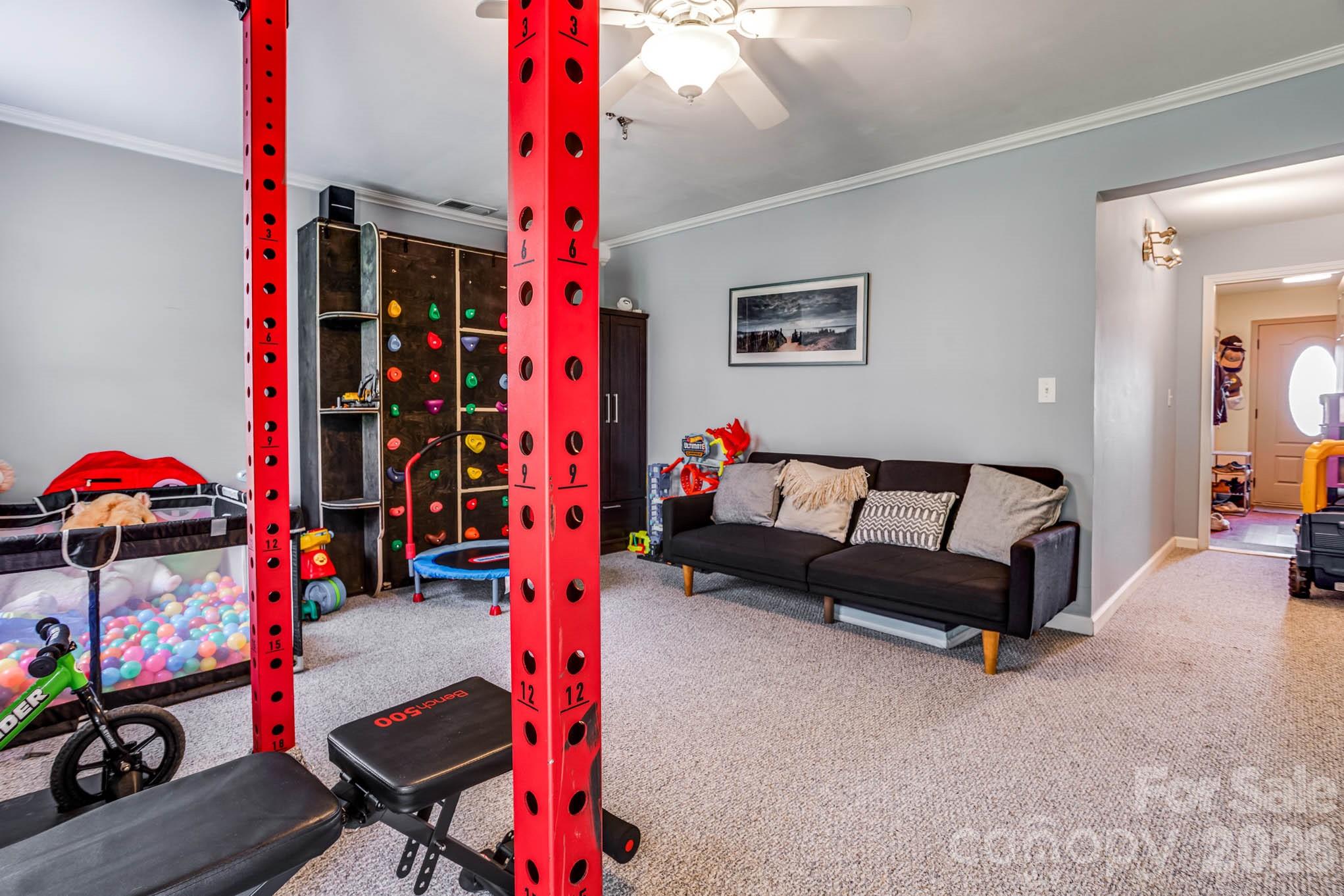 128 Rock Ridge Lane — Mount Holly