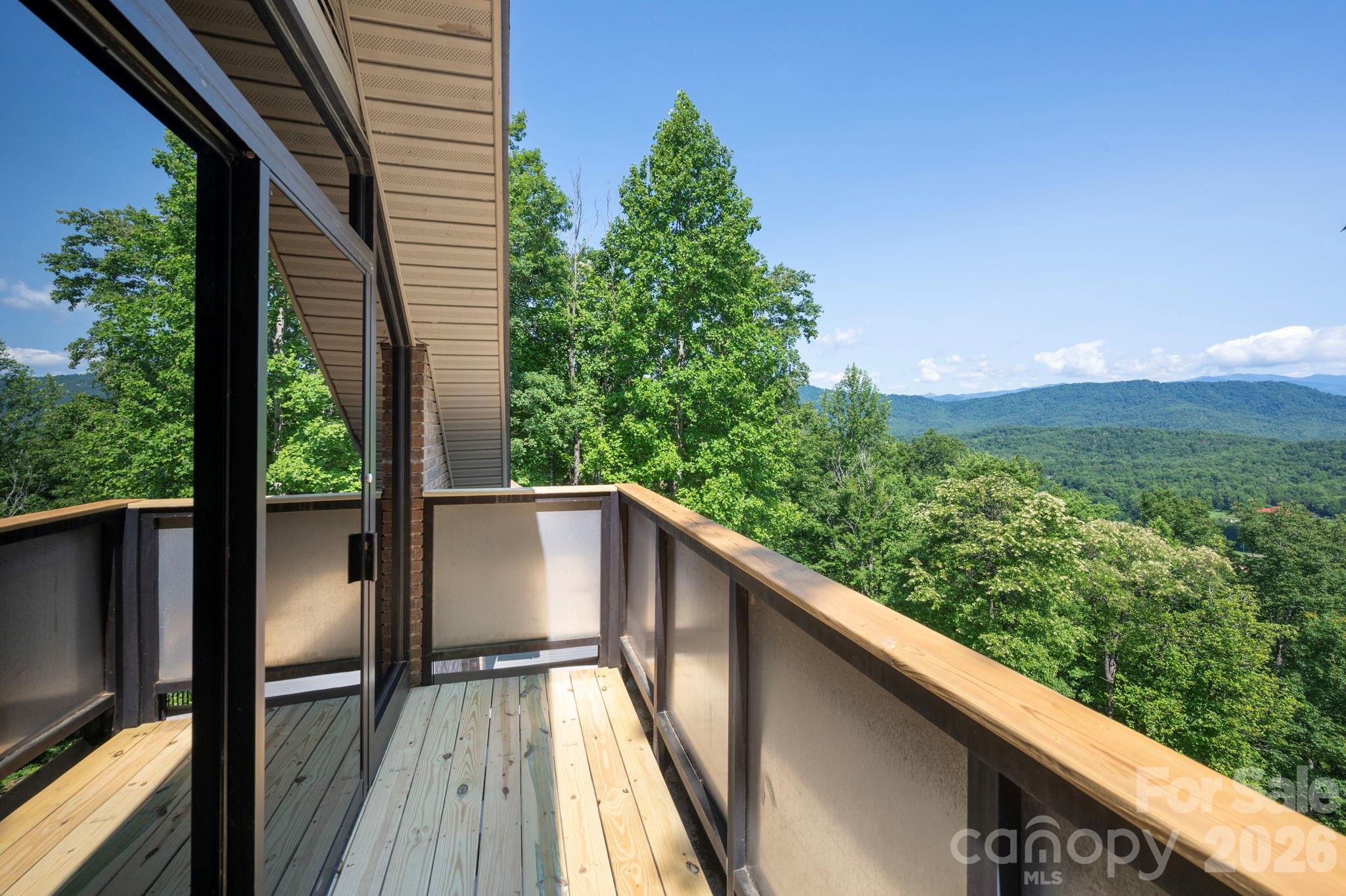 156 Gilliam Road — Old Fort
