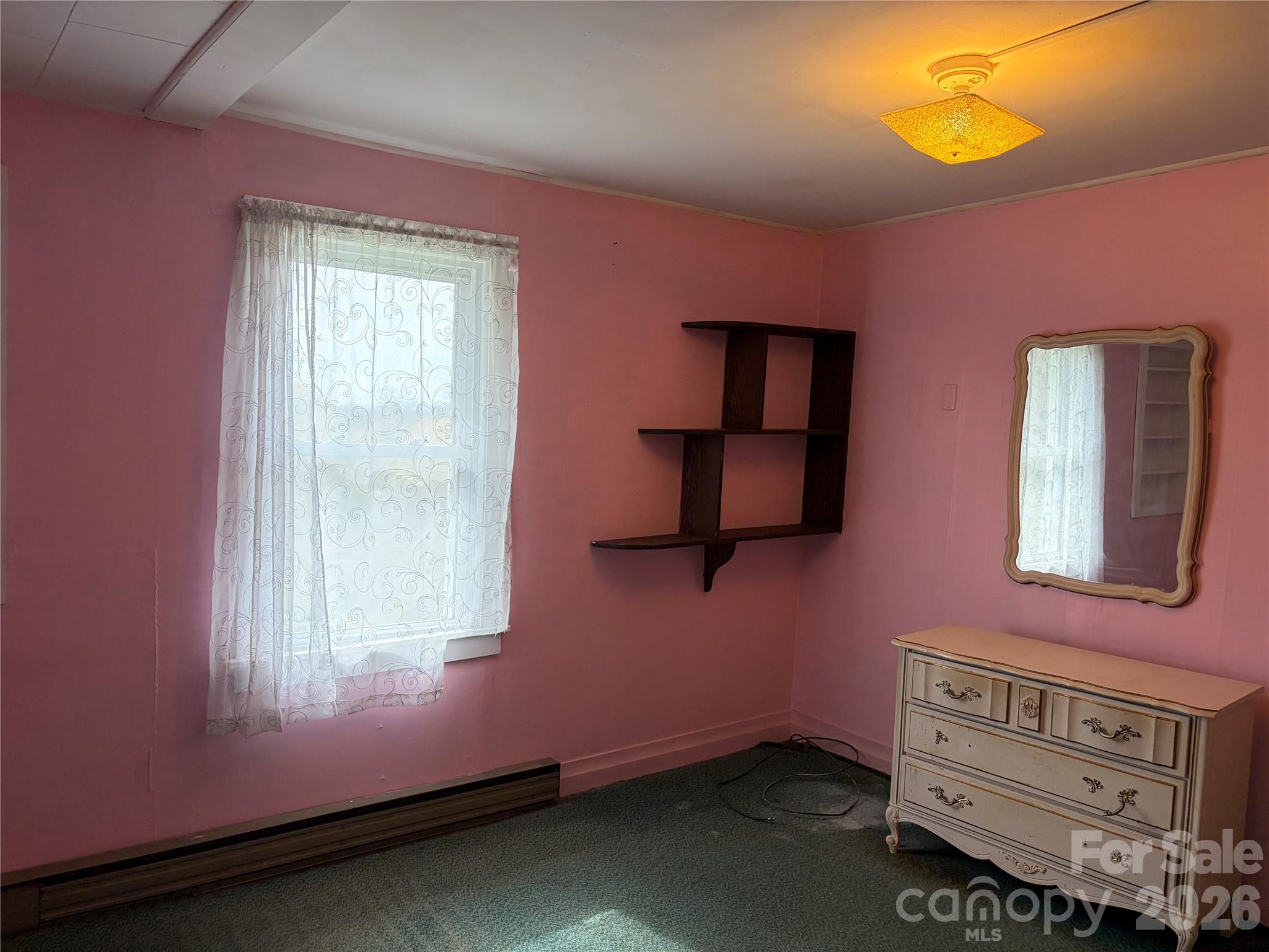72 Alexander Road — Weaverville