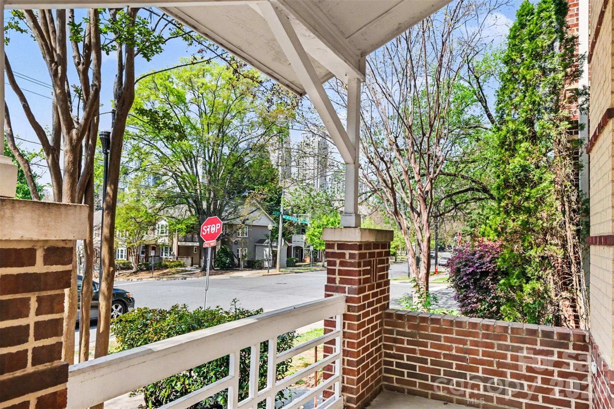 703 E 8th Street — Charlotte