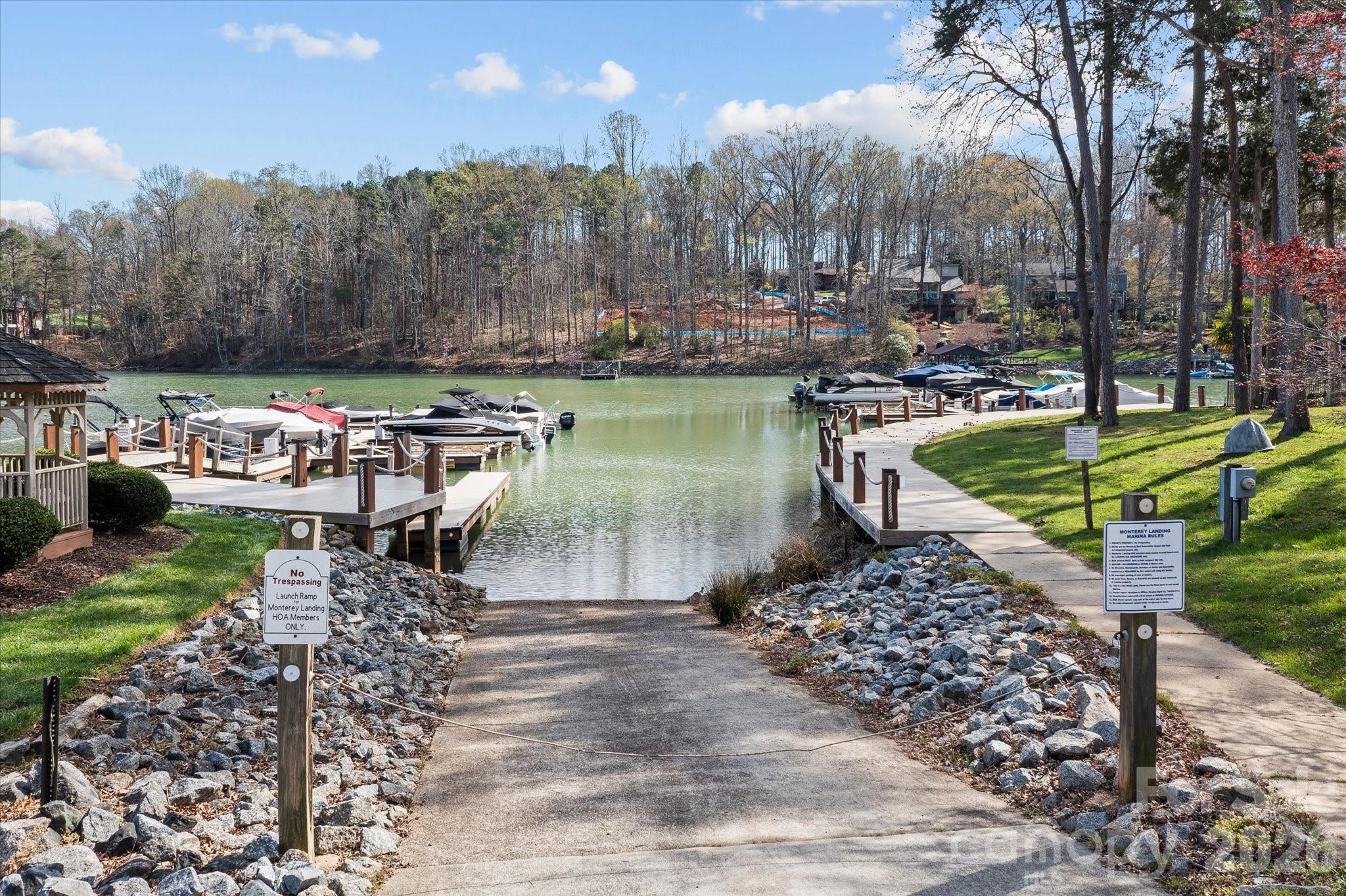 434 Catalina Drive — Mooresville