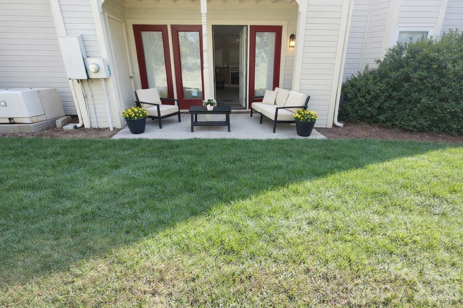 6106 Meadow Rose Lane — Charlotte