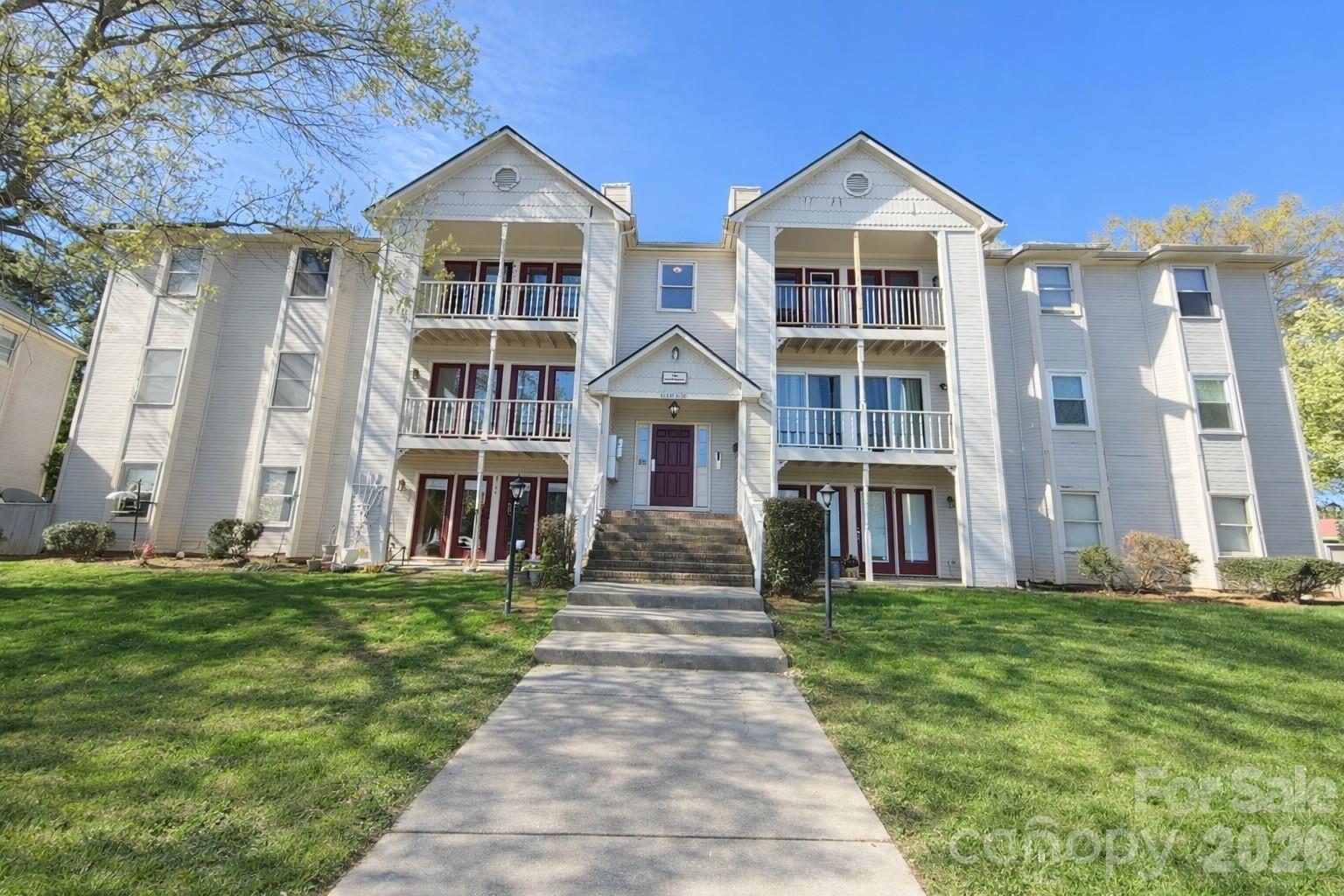 6106 Meadow Rose Lane — Charlotte
