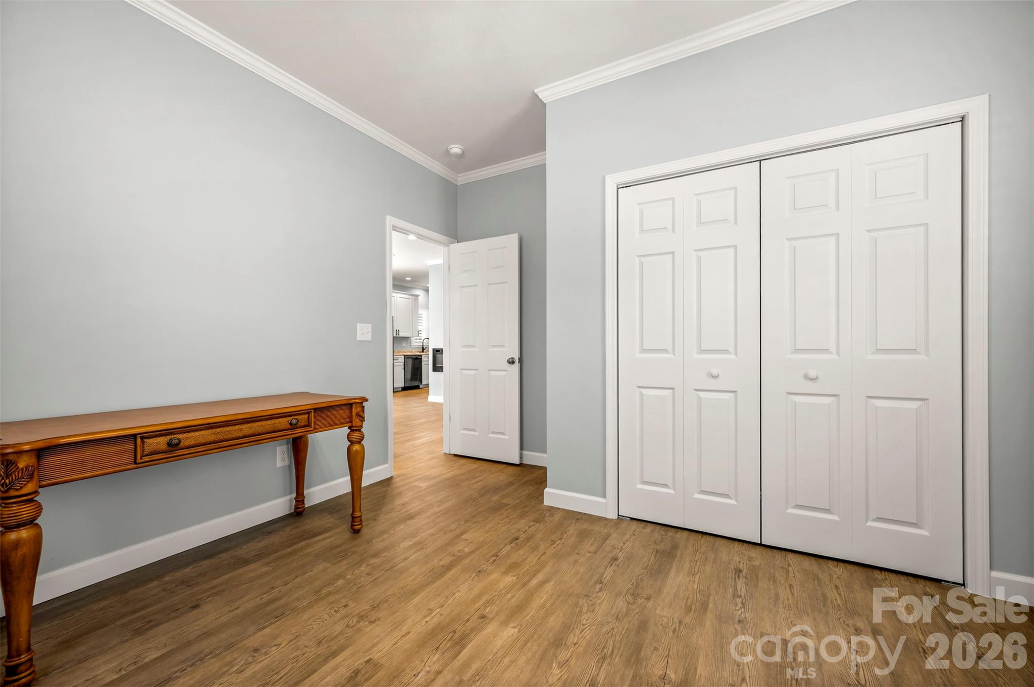 168 Nursery Road — Forest City