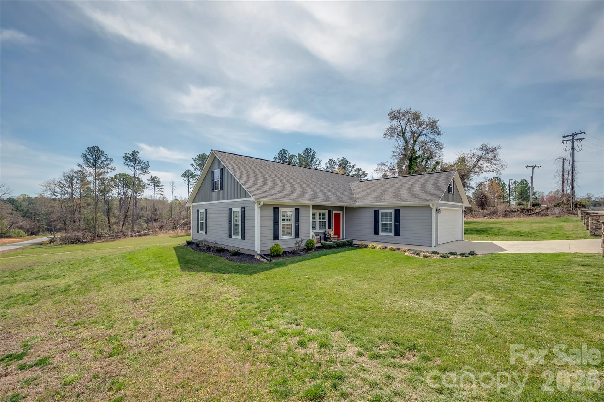 168 Nursery Road — Forest City
