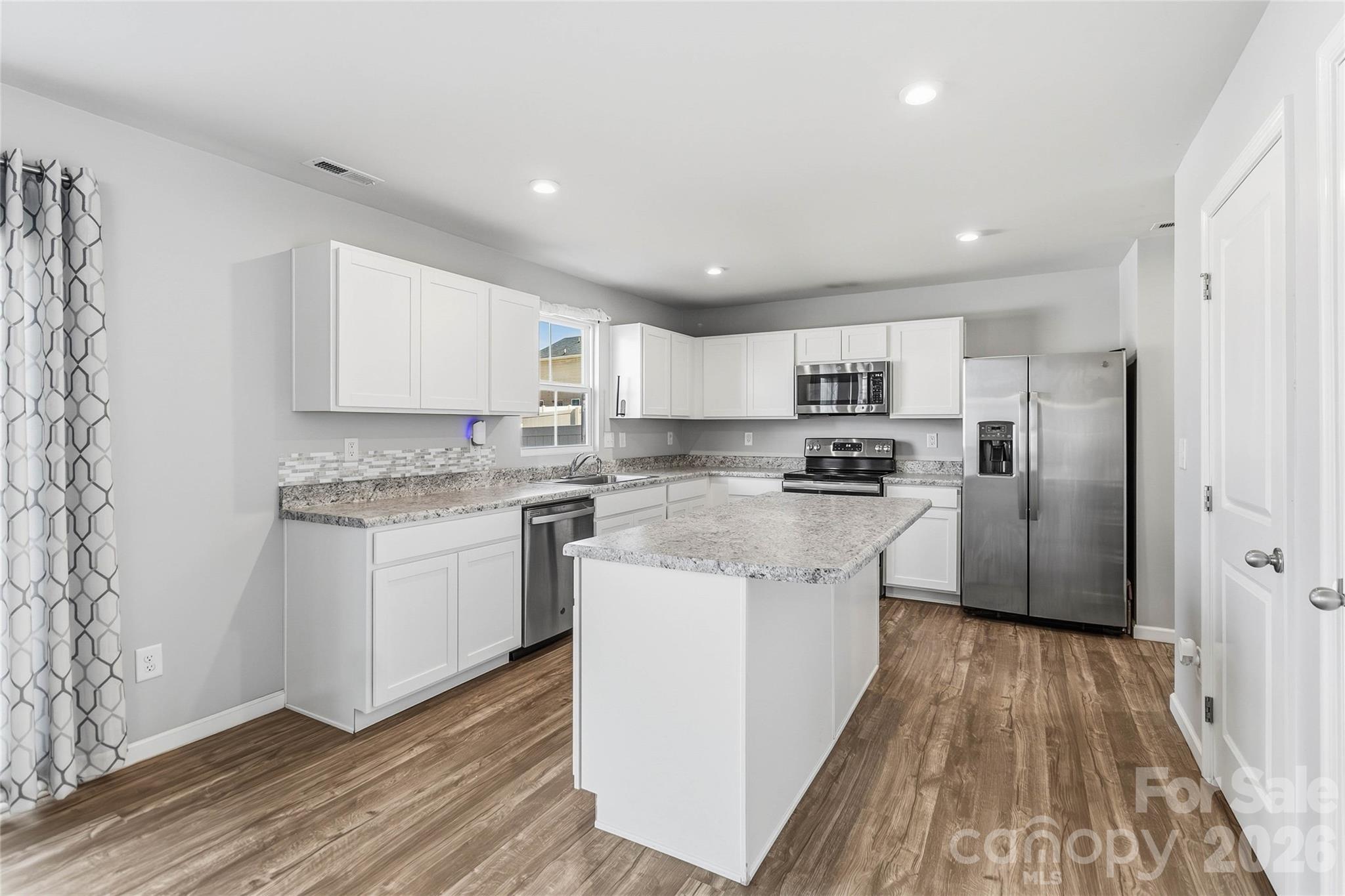 5127 Merwyn Avenue — Charlotte