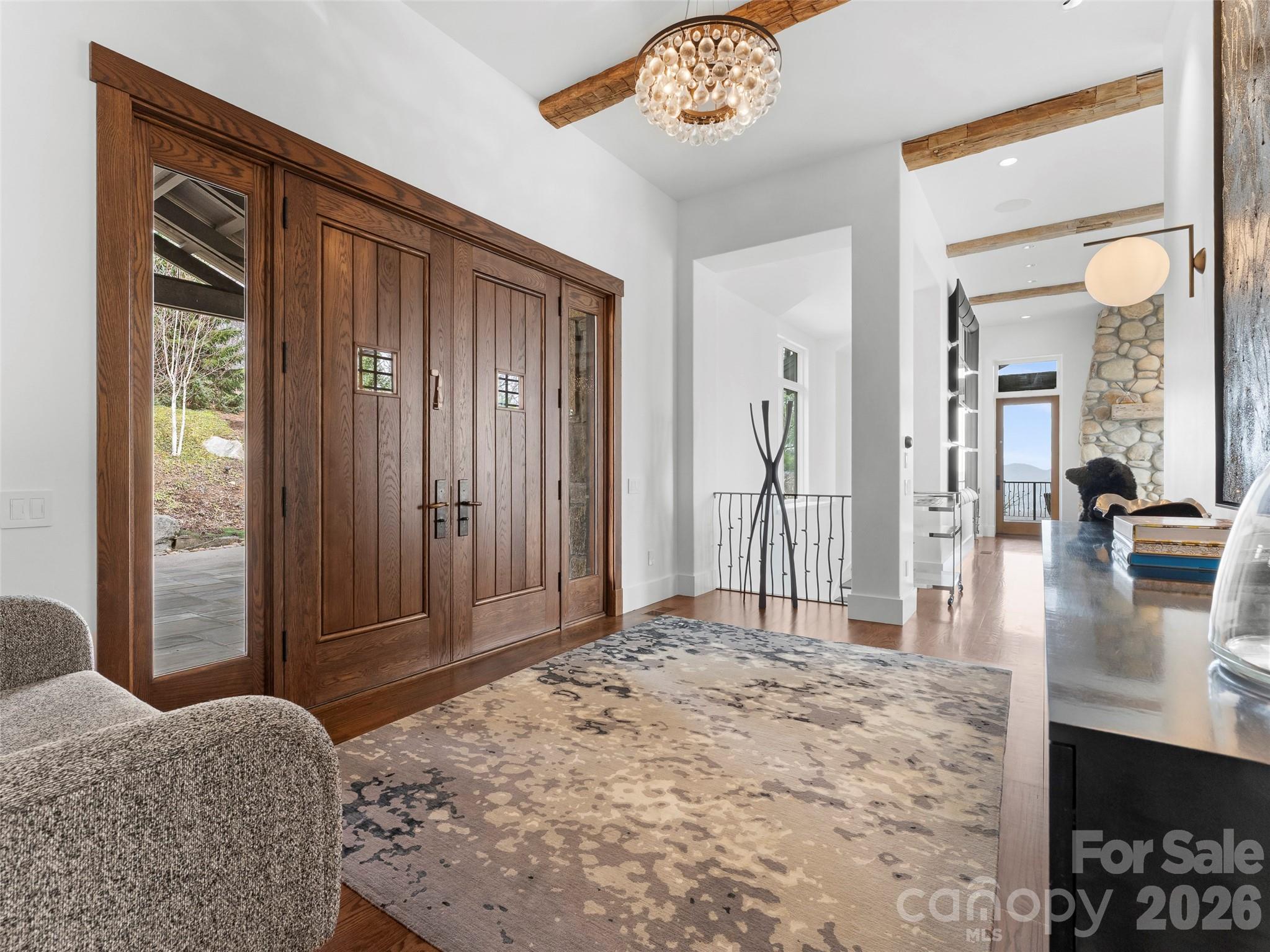208 Skycliff Drive — Asheville