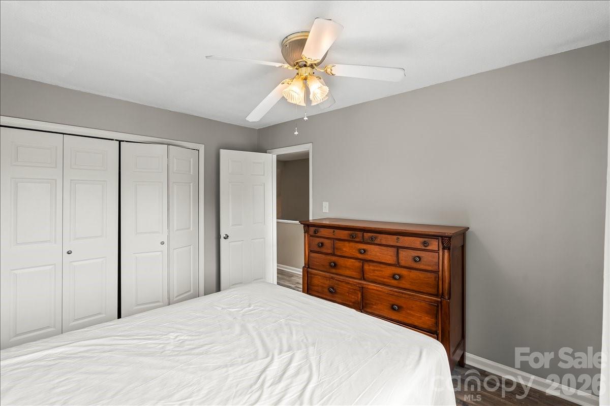 6610 Point Comfort Lane — Charlotte